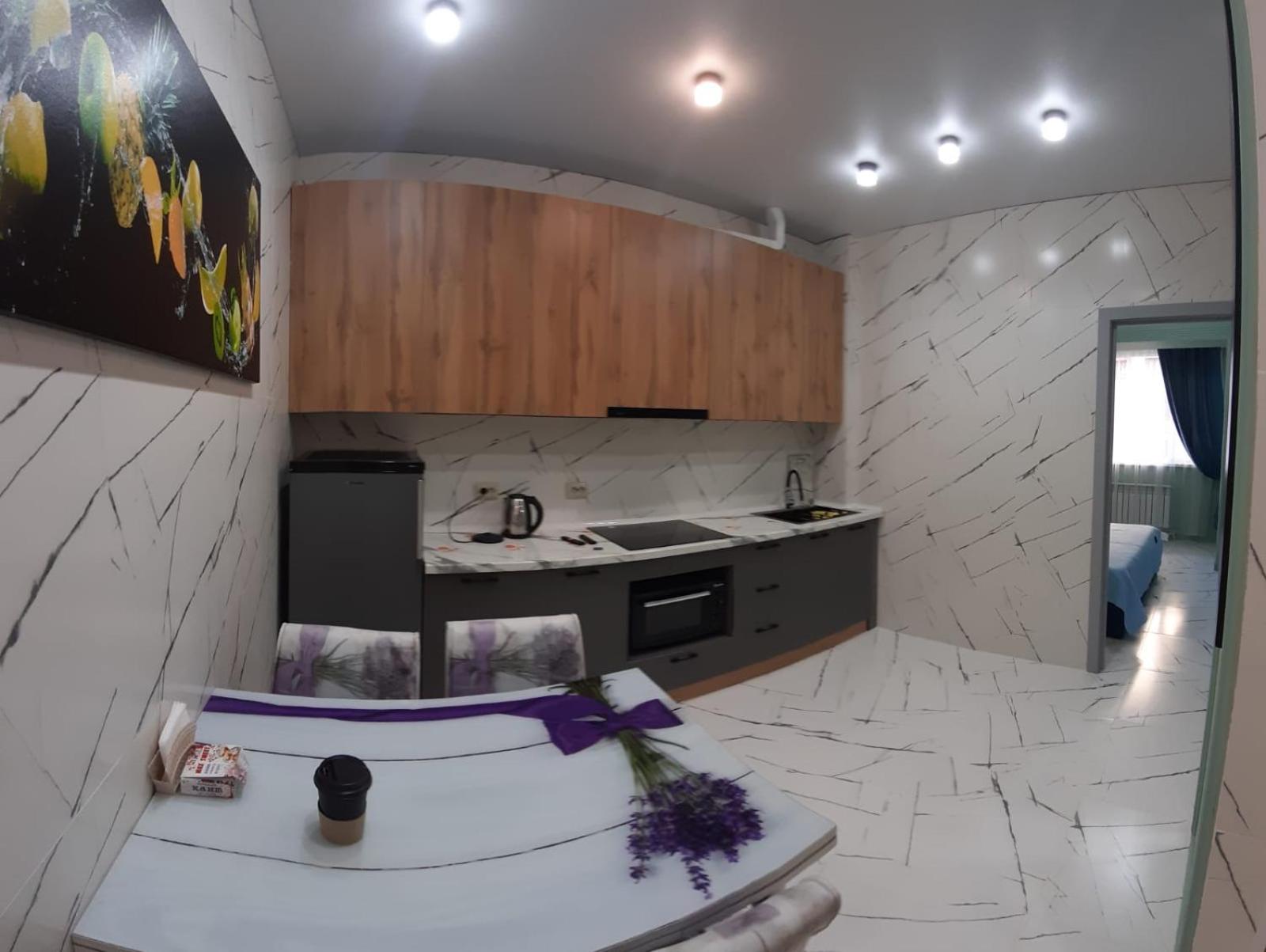 Ush Qonyr en Almaty — kitchen