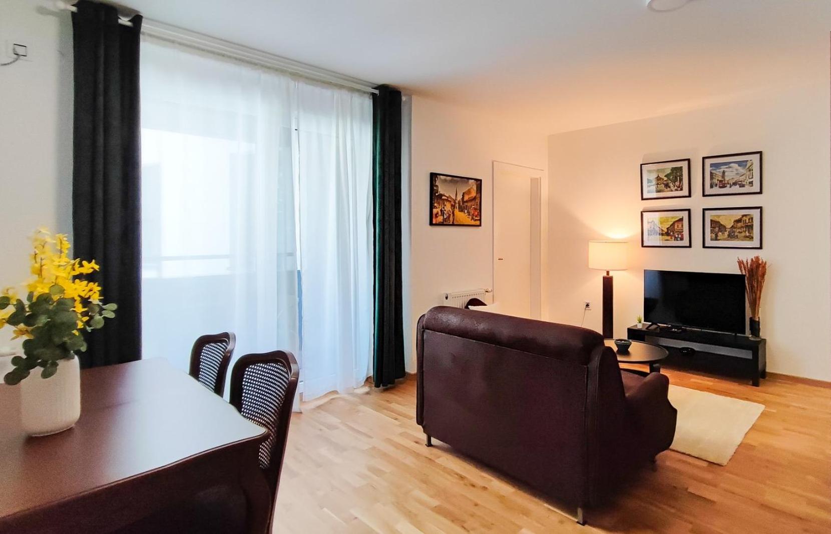 FilinHome Gunduliceva Suite 8 view 5