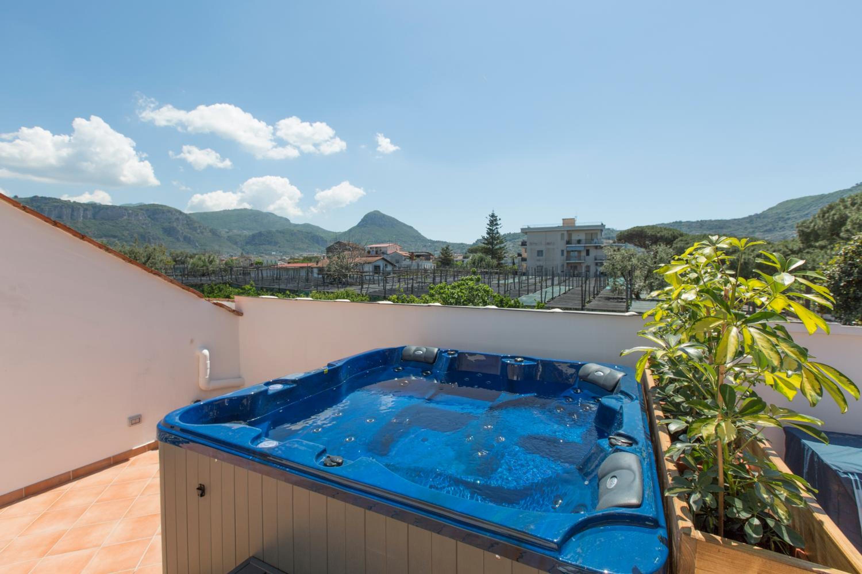 YourHome - Jolly Pini Apartment photo 3