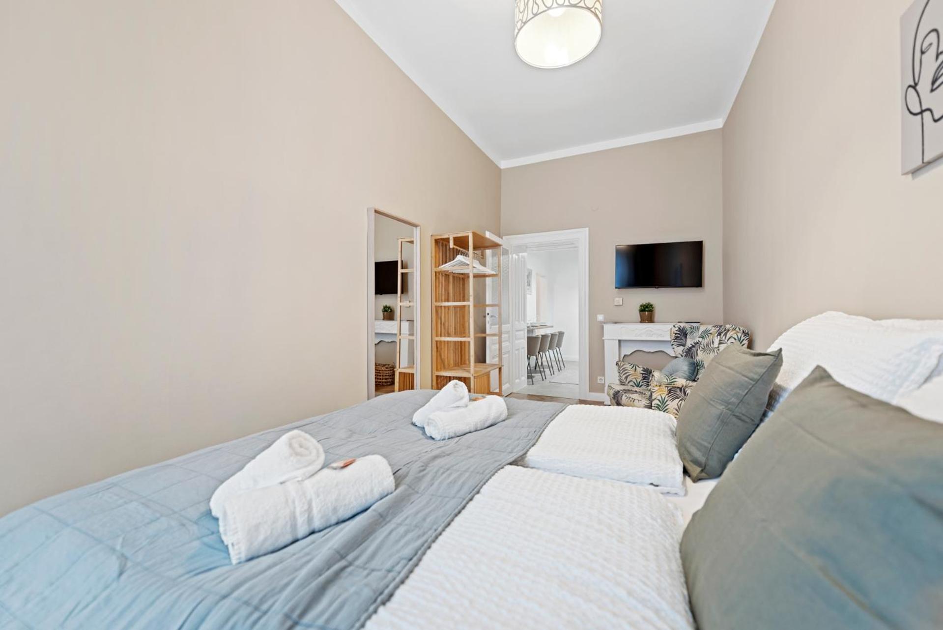 Exclusive 2 Bedroom Apartment
