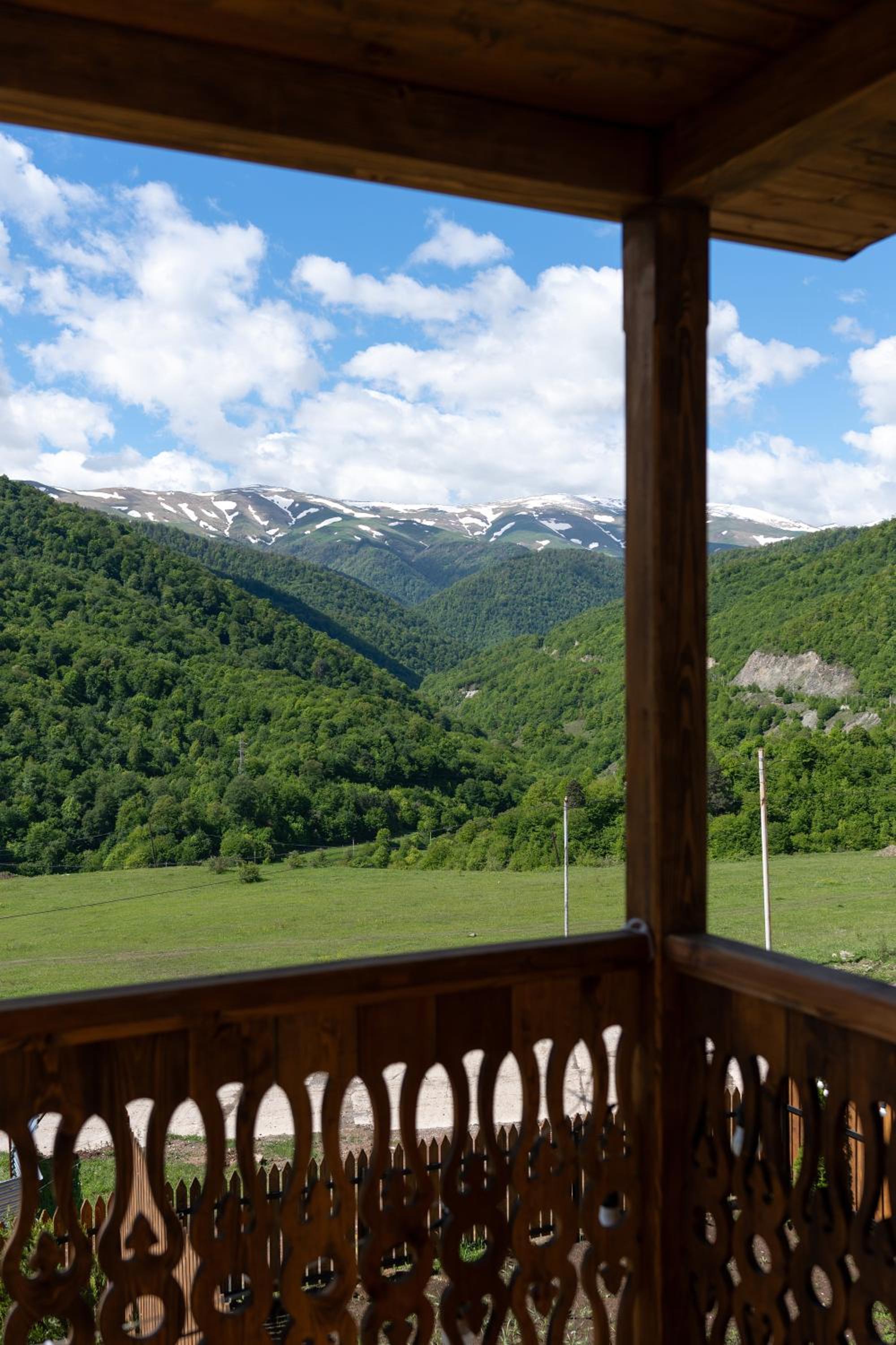 Motives Inn Dilijan