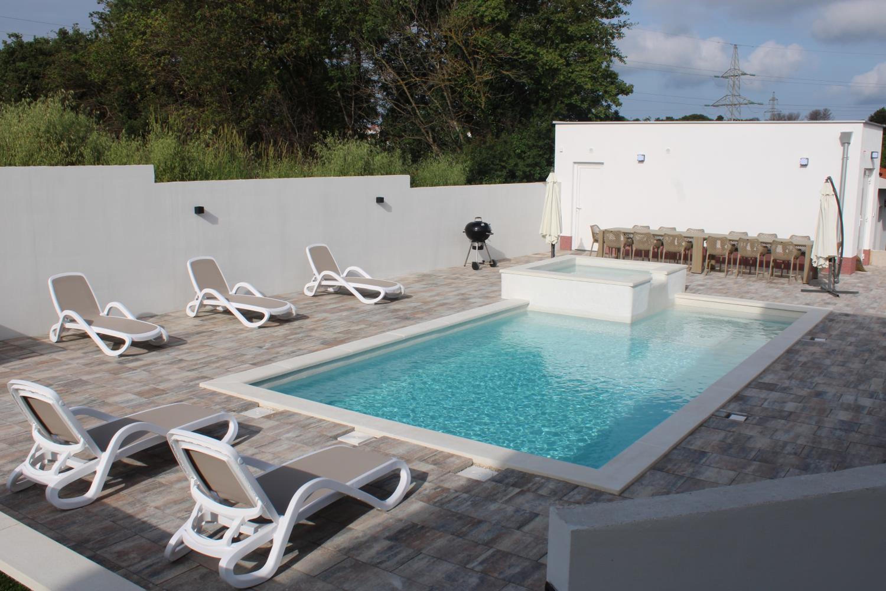 Holiday House emjalemi view 5