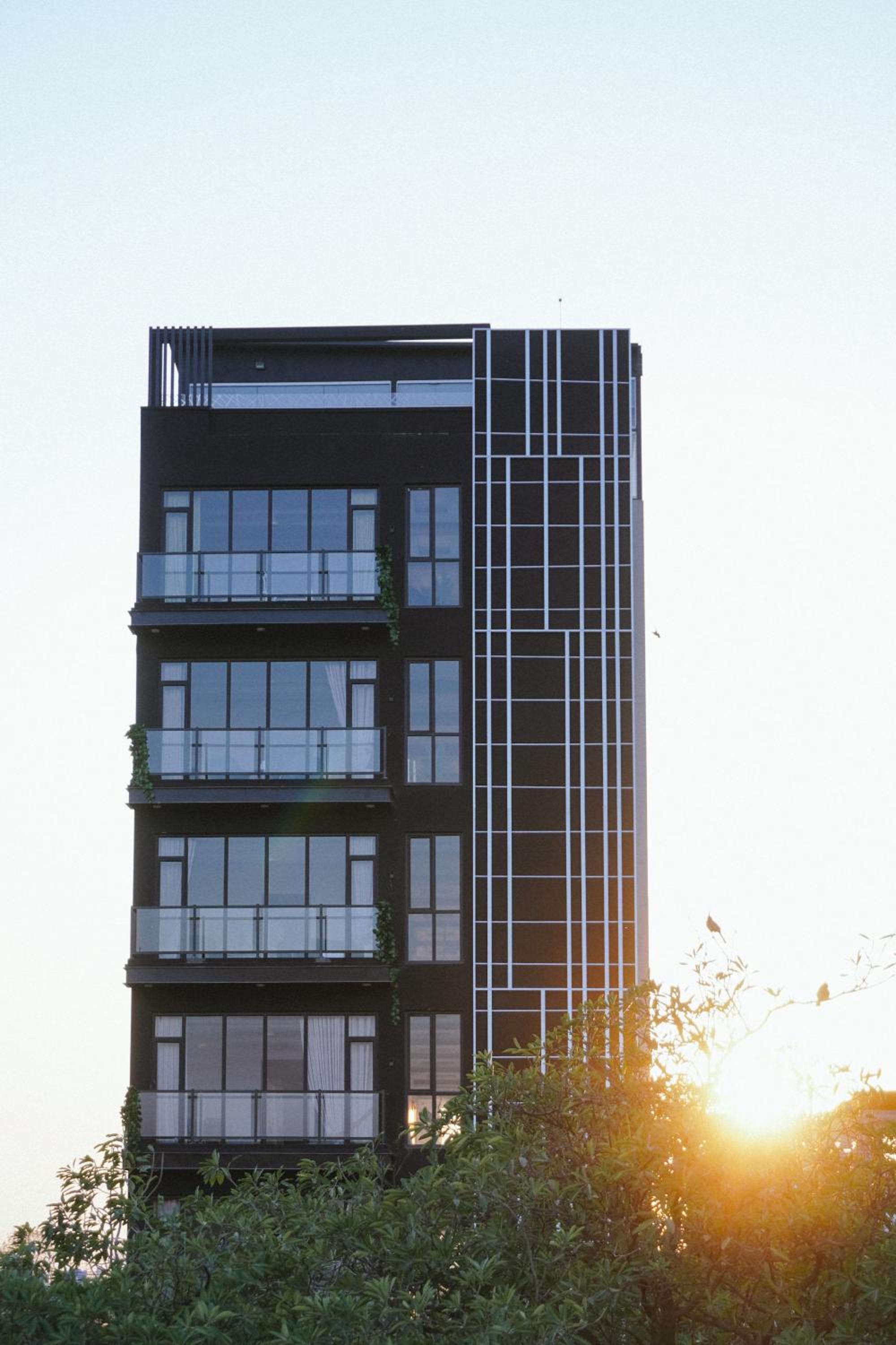 Peak Tower