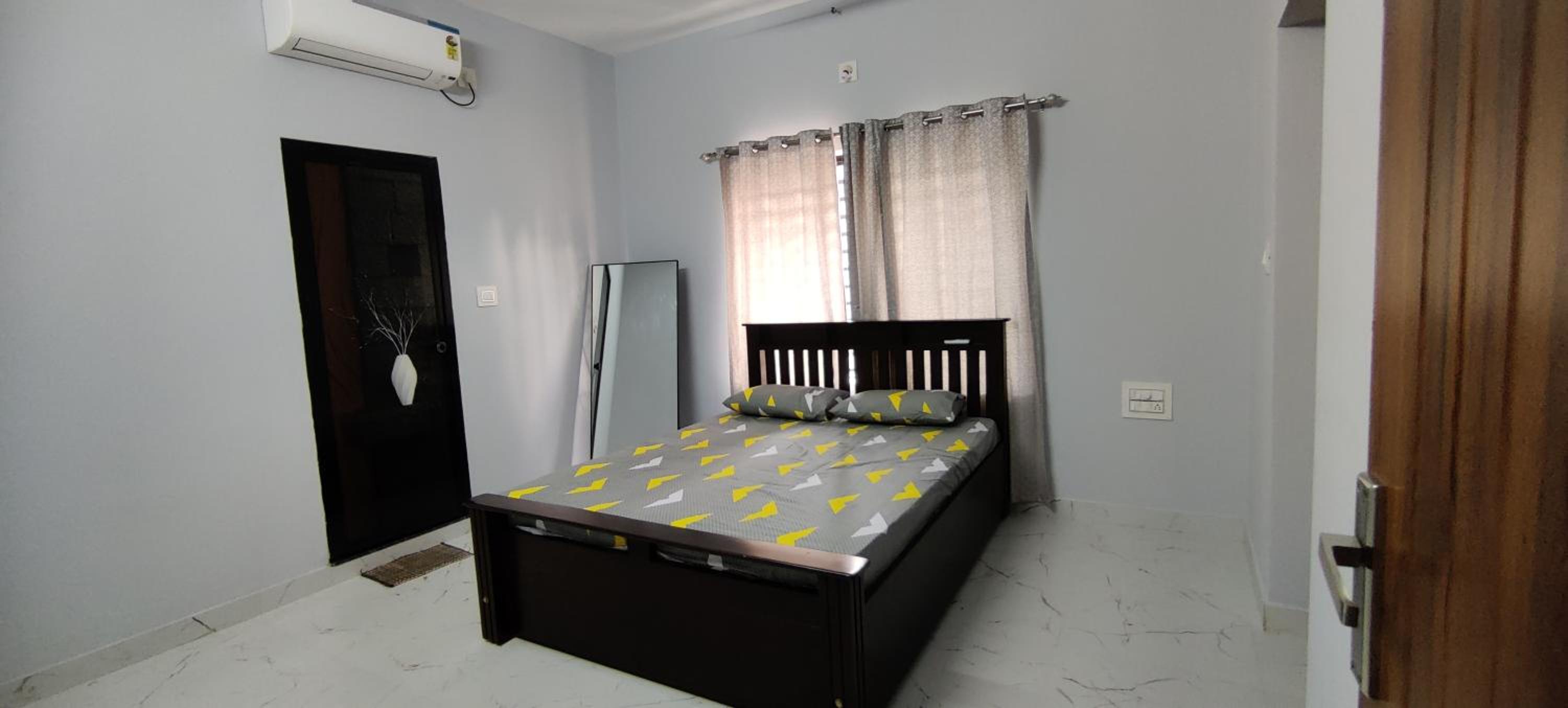Sukruthi service apartment 3BHK view 3