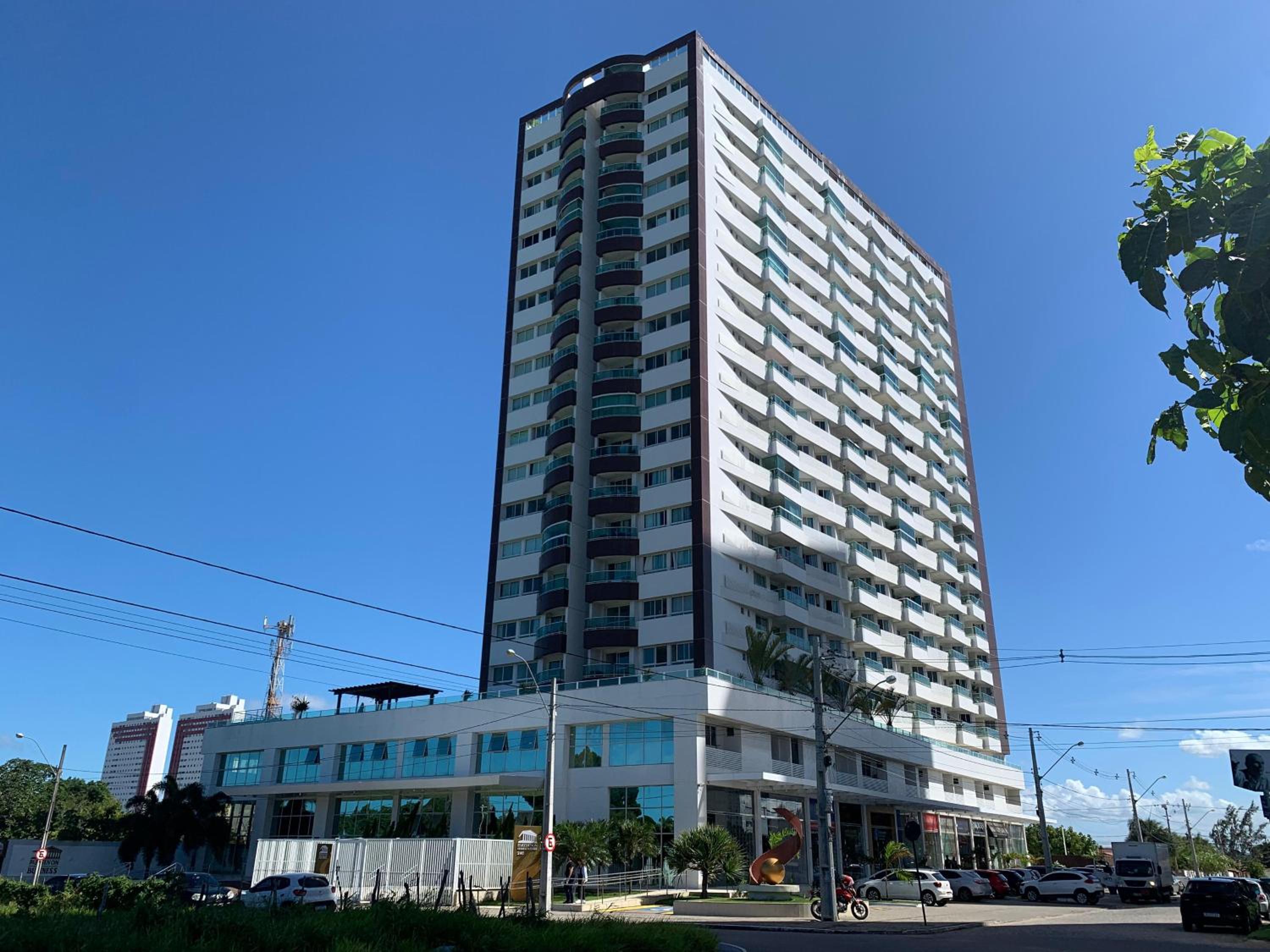 Apto 4min da praia e vista privilegiada para o mar