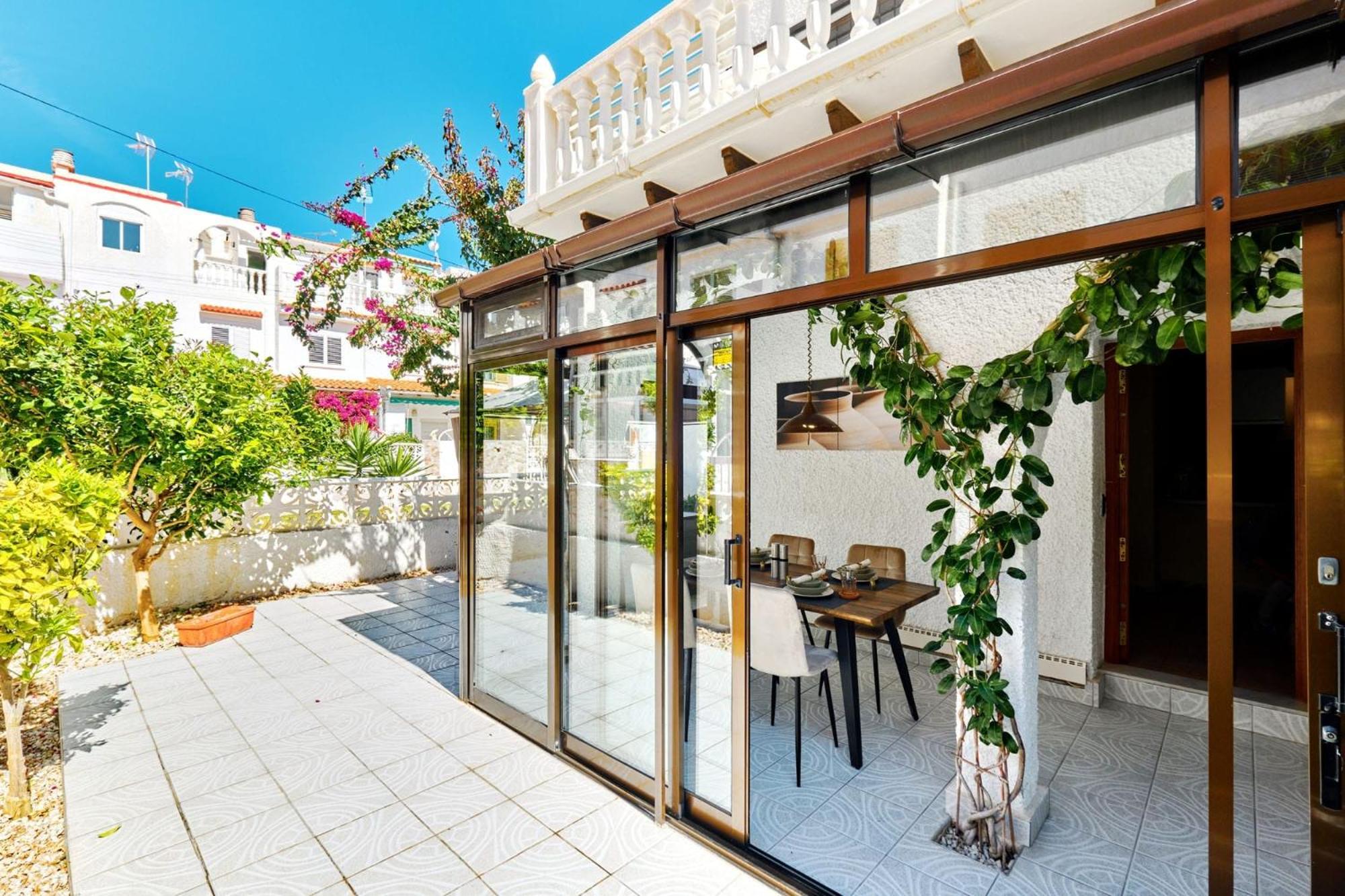 Espanhouse Denny three bed room apartment