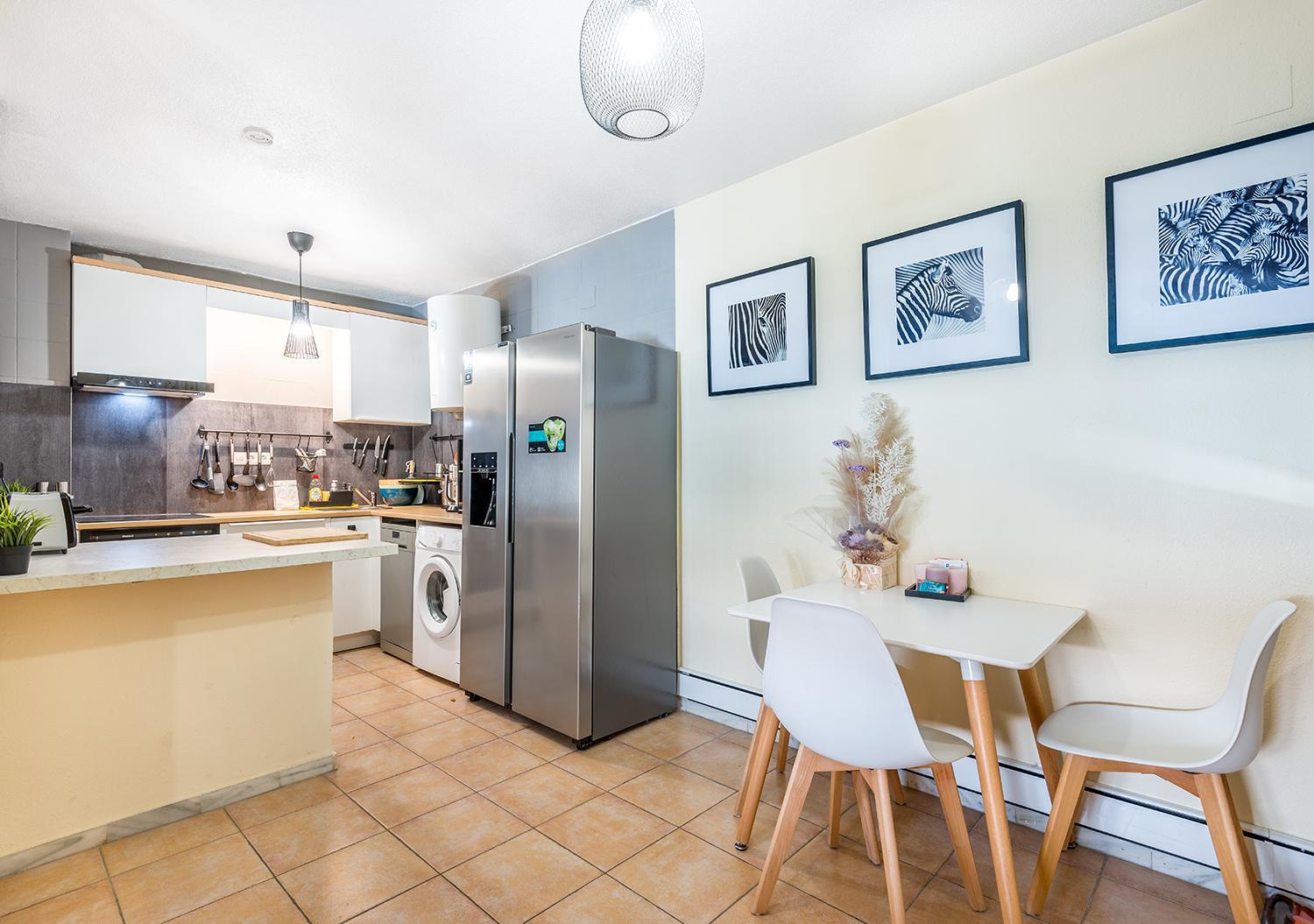 Espanhouse Denny three bed room apartment