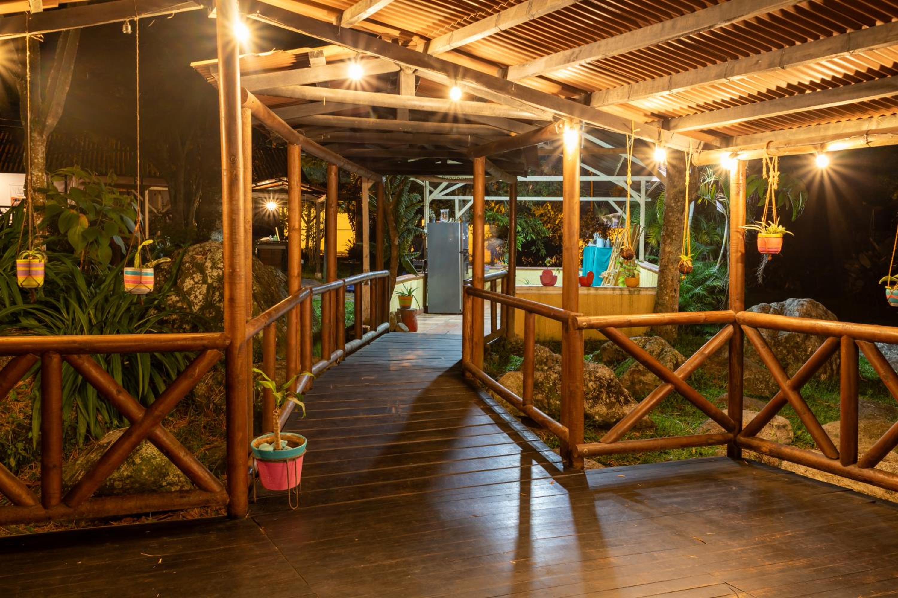 Bahareque Hostal