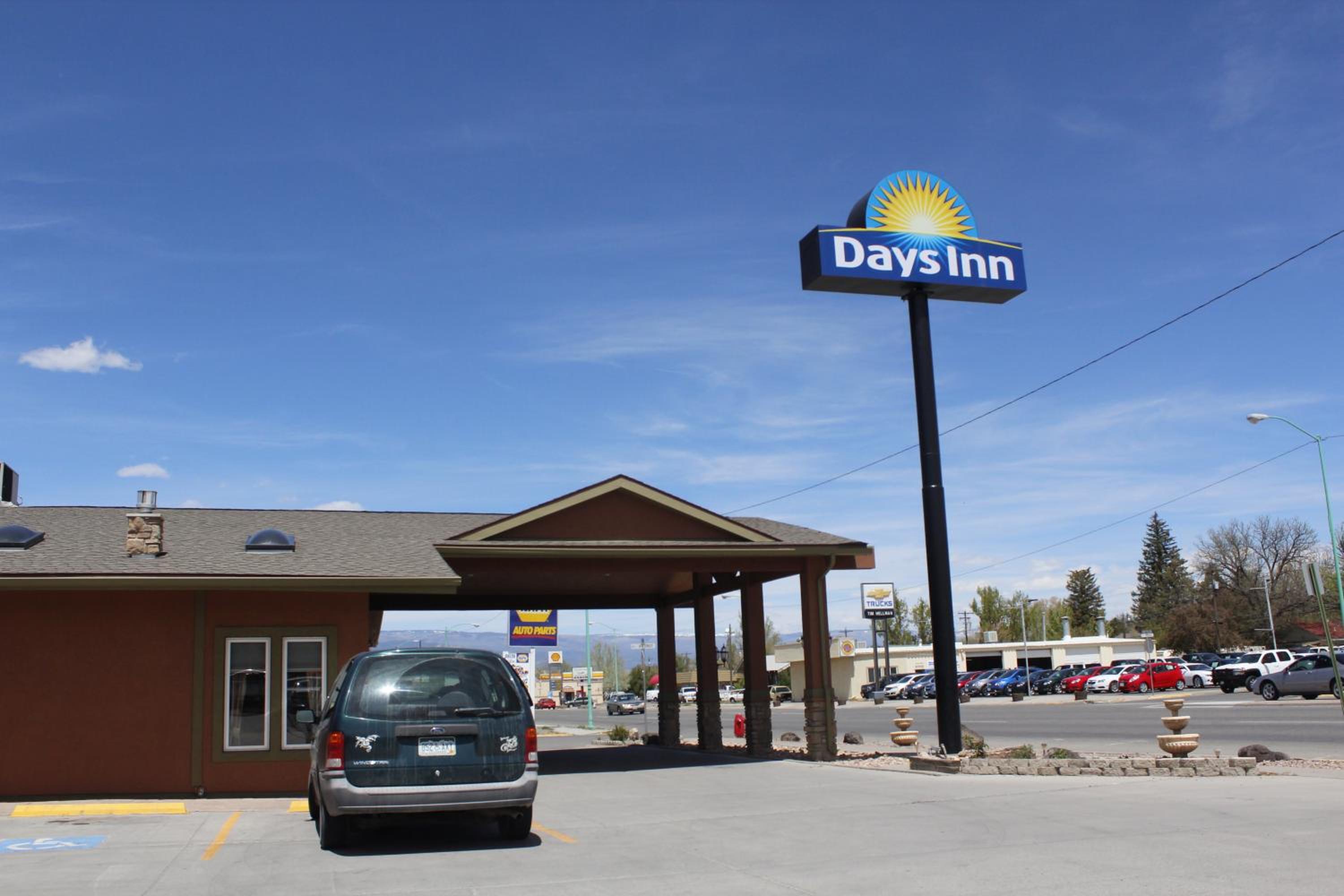 Days Inn by Wyndham Delta CO - Property Image 2