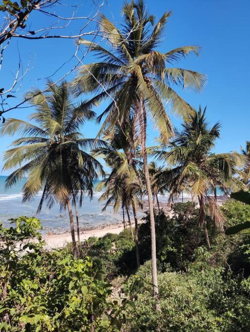 Flat com vista piscina em condomínio SolarAgua