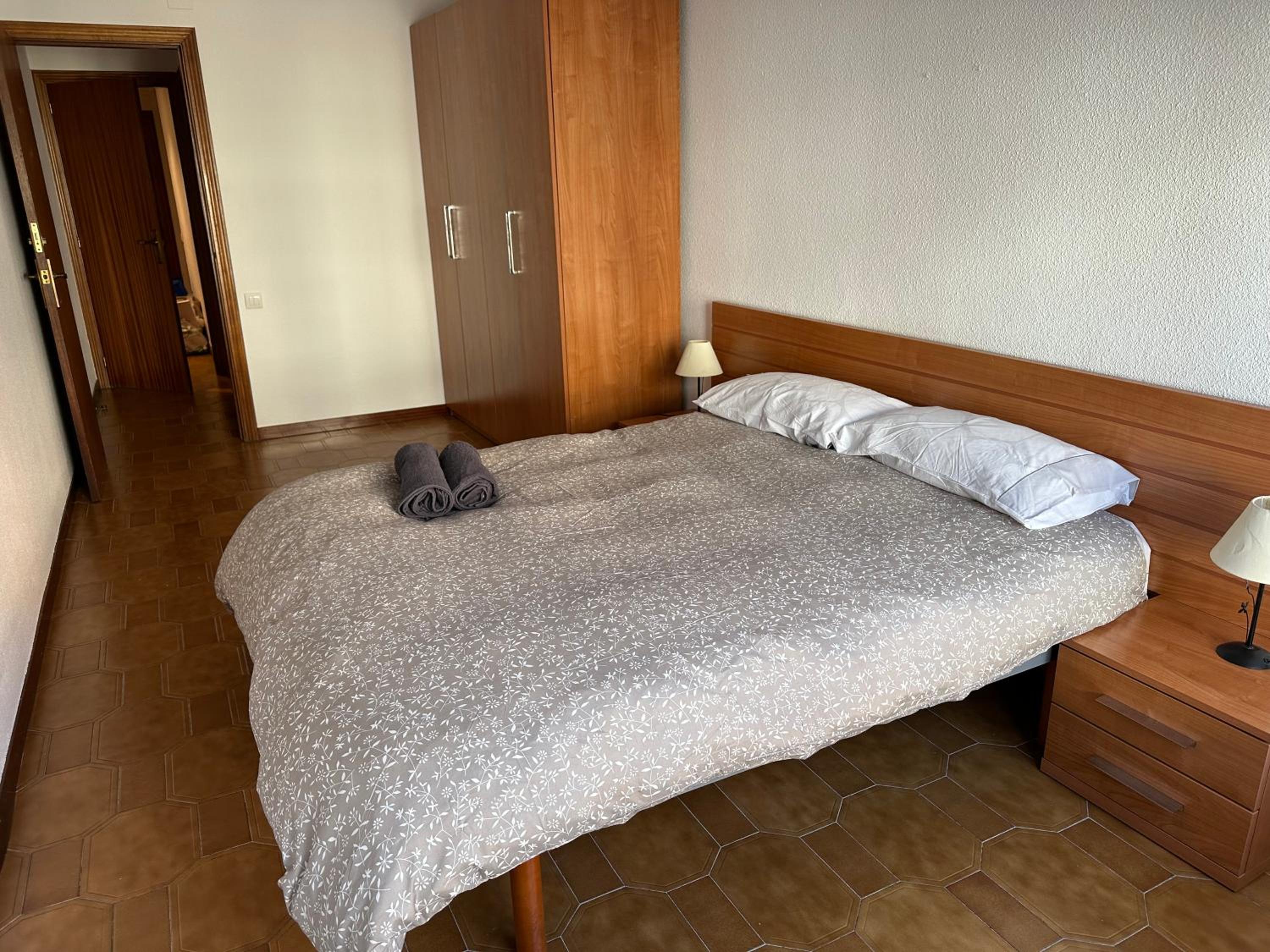 Apartamento Bretón de los Herreros con TERRAZA