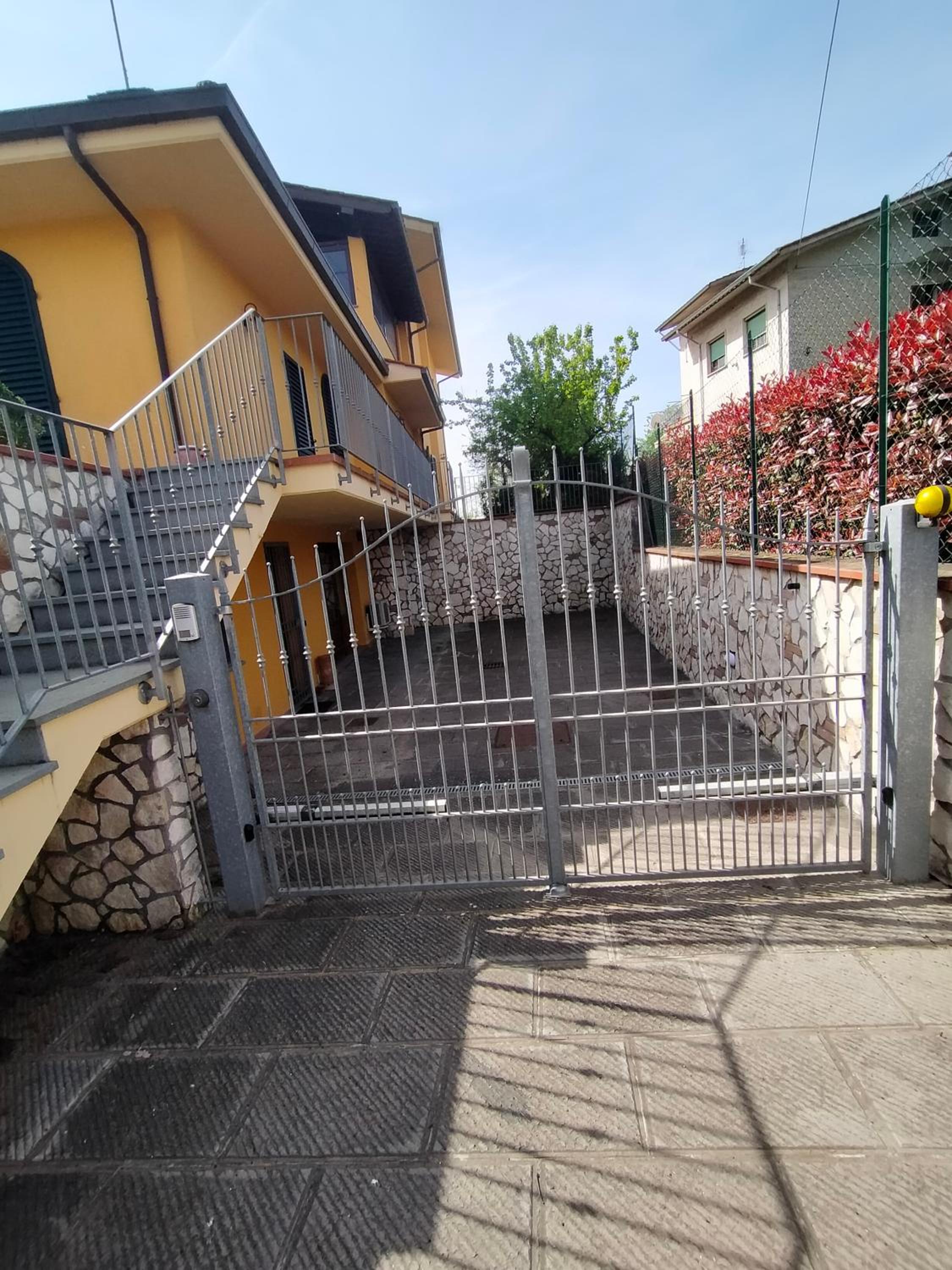 Photo 46