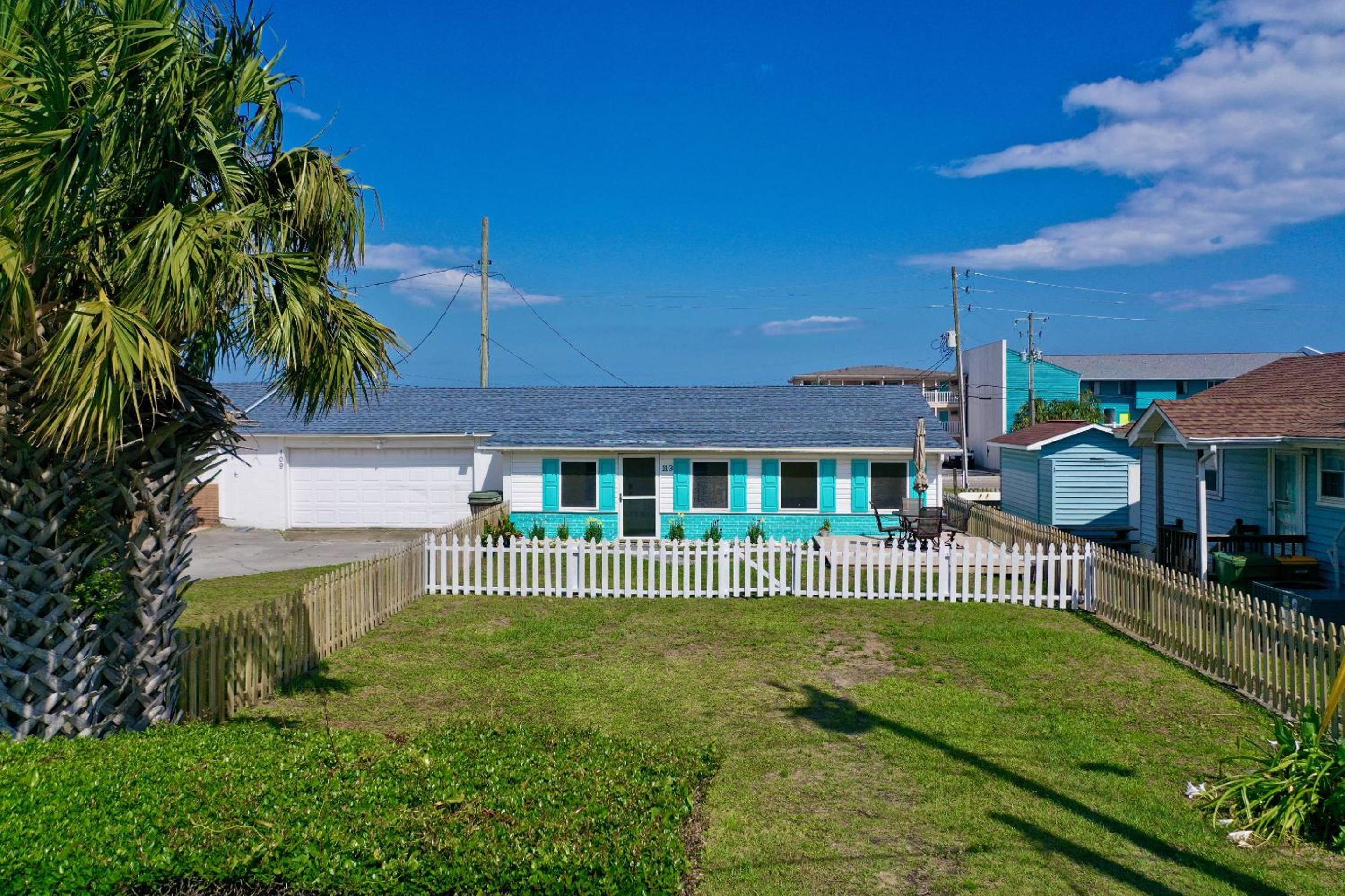 Bec's Beach Bungalow view 4