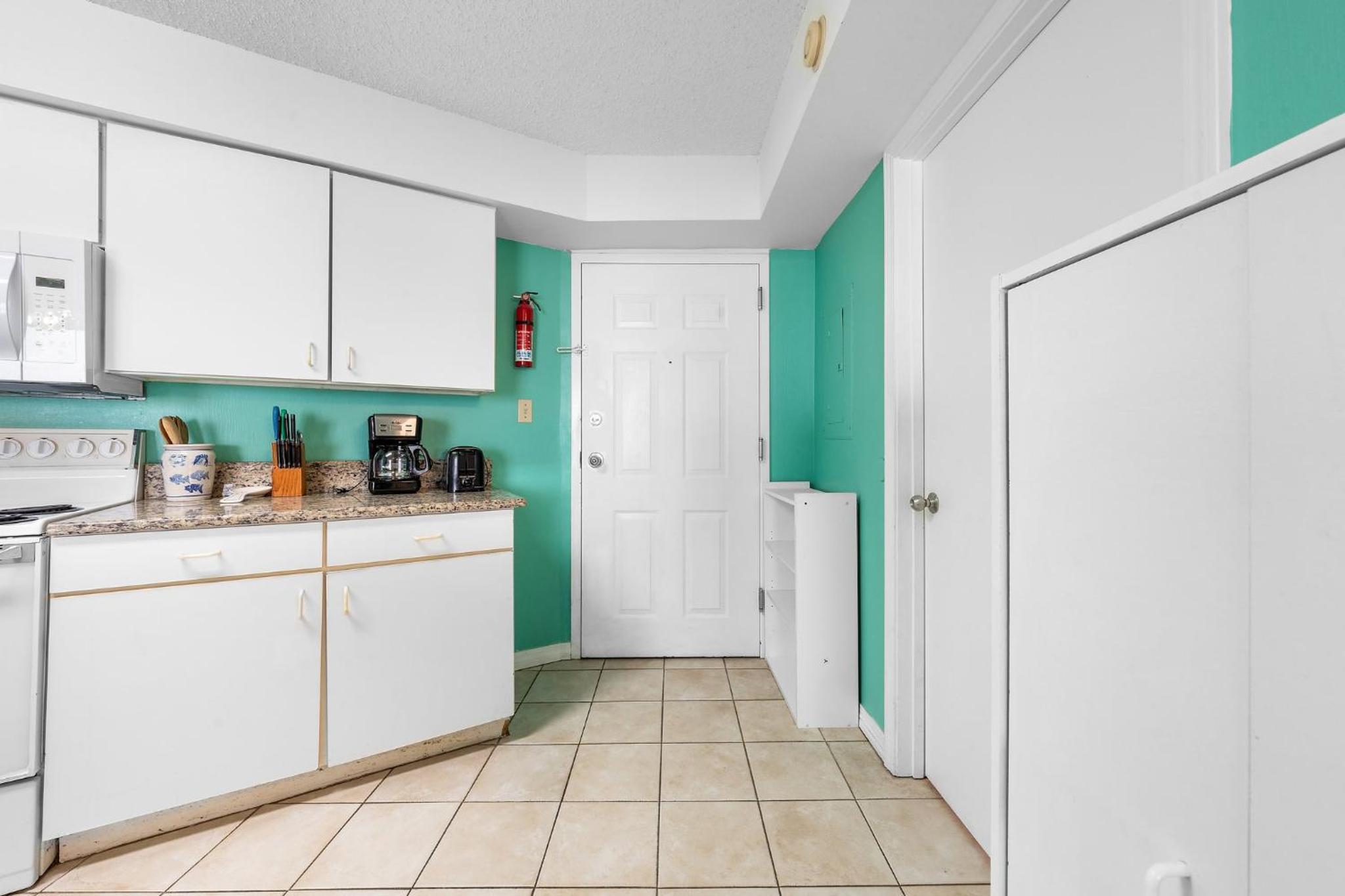 Harbour Place-509 by Vacation Homes Collection view 4