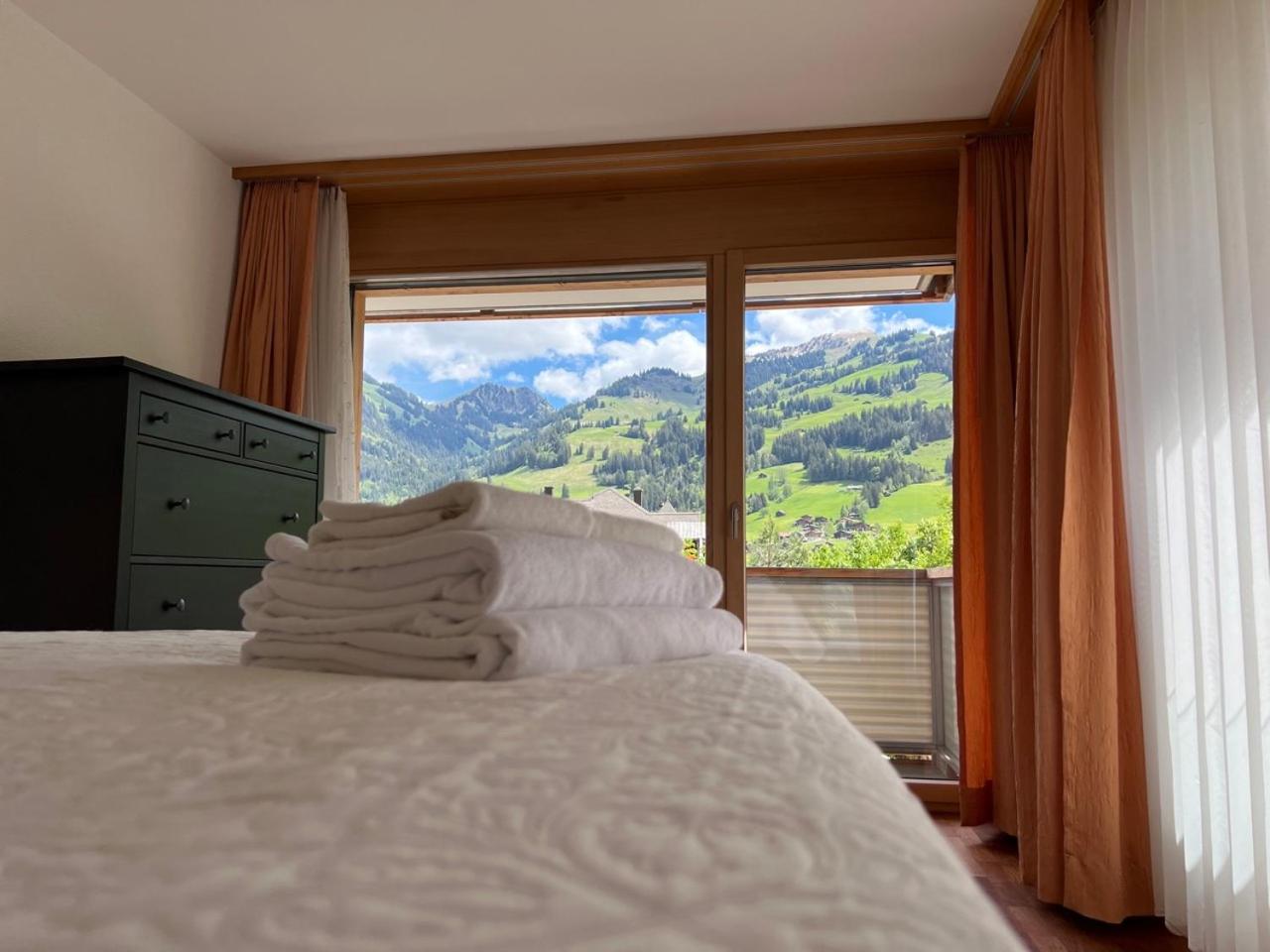Gorgeous Apartment In The Heart Of Zweisimmen