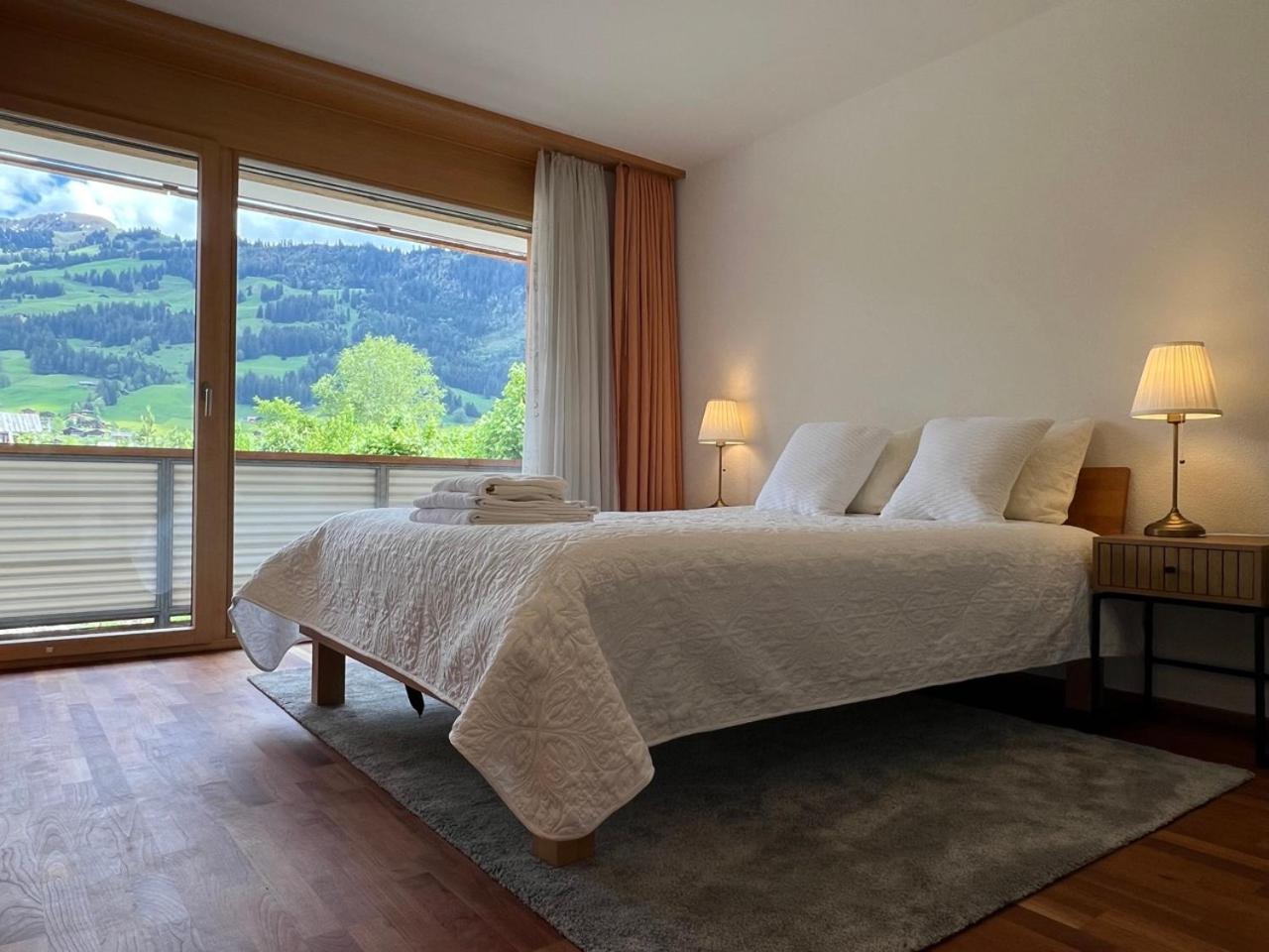 Gorgeous Apartment In The Heart Of Zweisimmen