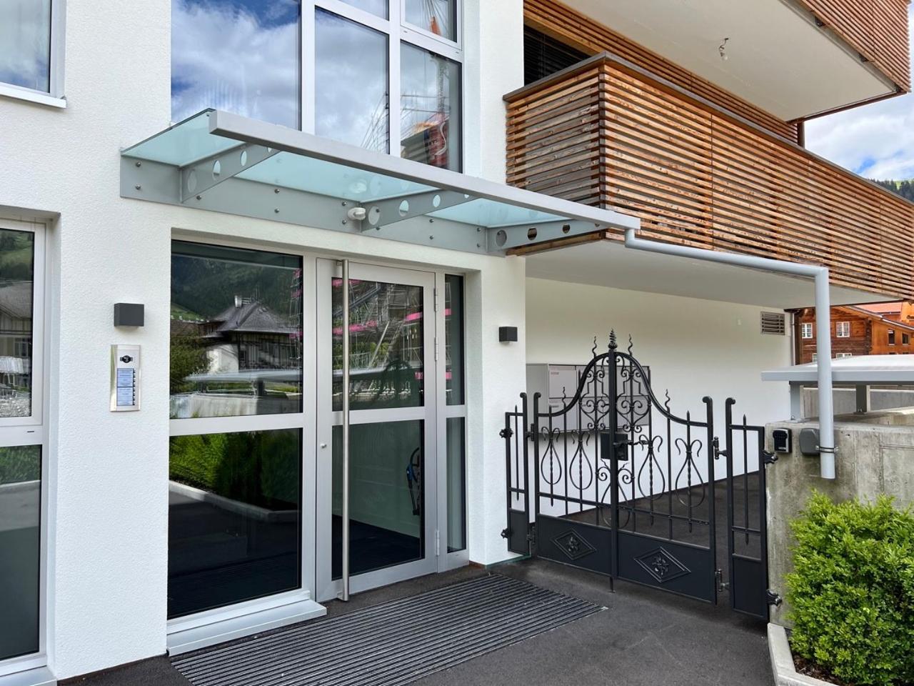 Gorgeous Apartment In The Heart Of Zweisimmen