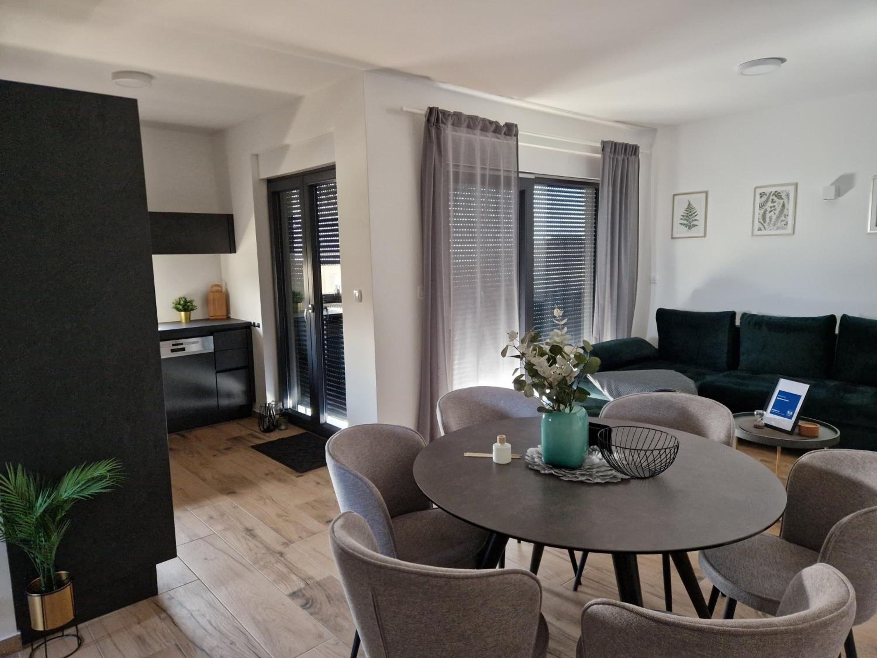 Apartment Luka