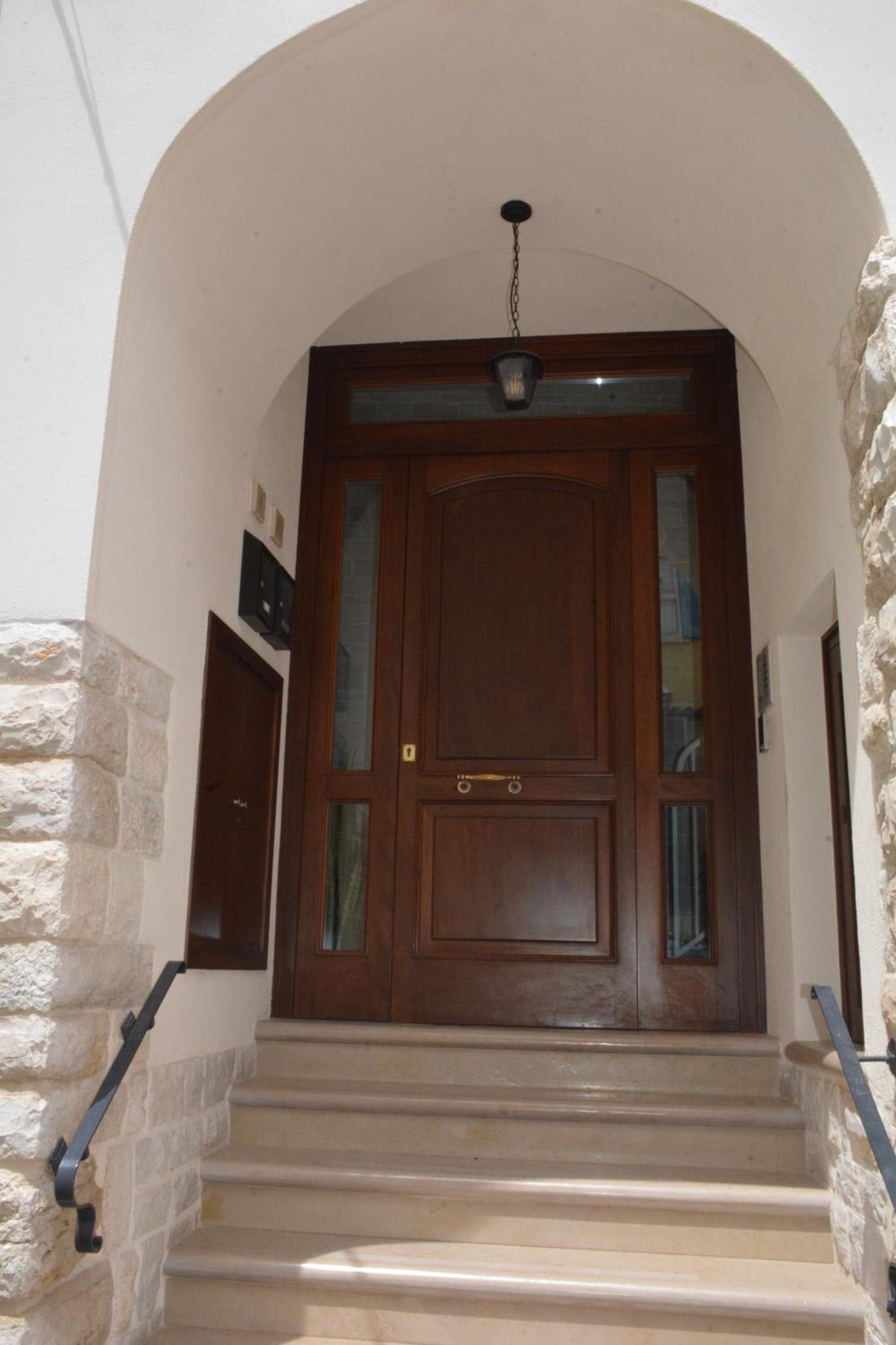 Hasu Rental Rooms view 3