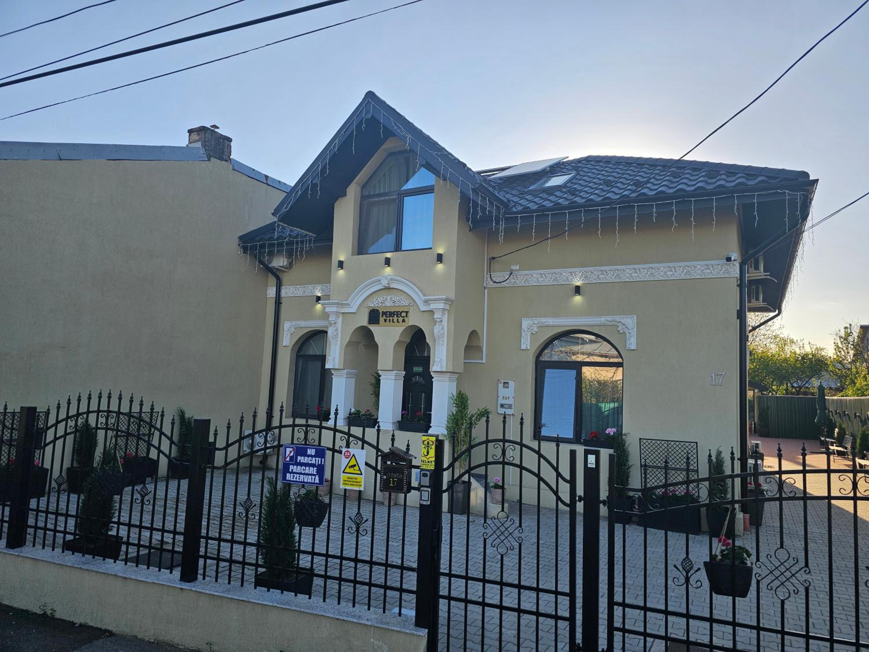 PERFECT VILLA Ploiesti view 5