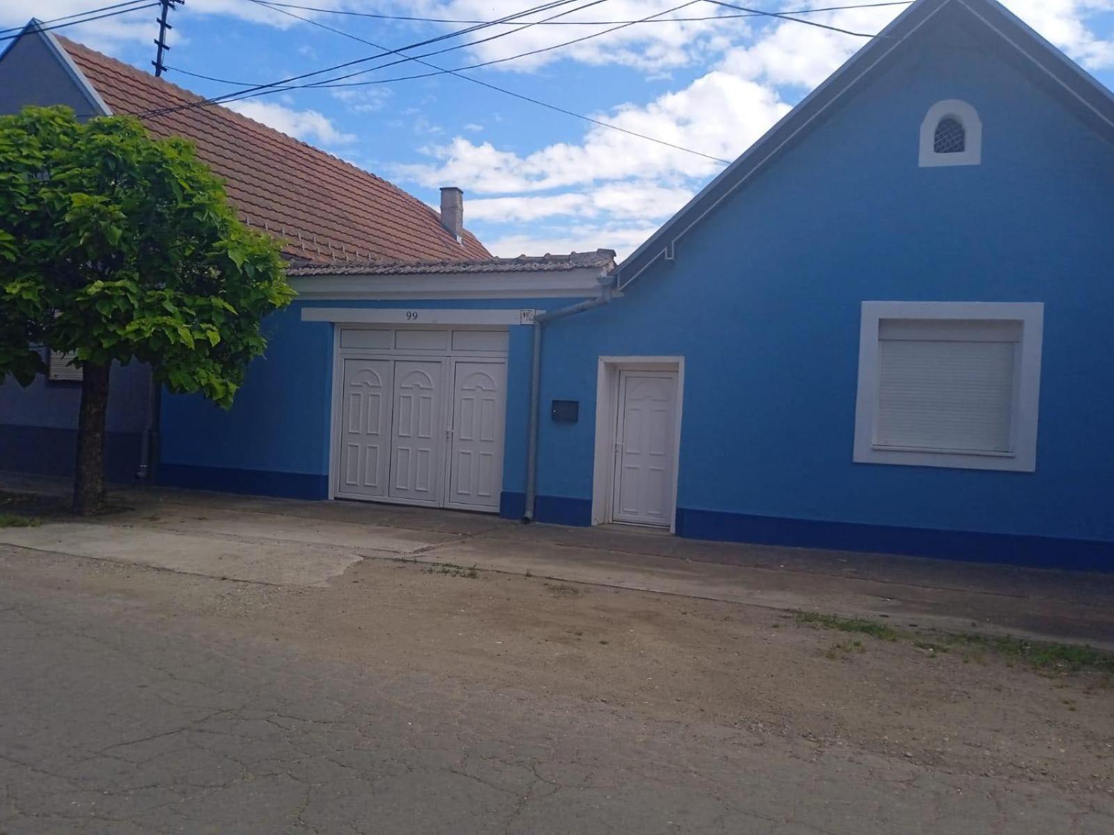 Apartman K 99, Karadjordjeva 99, Bela Crkva