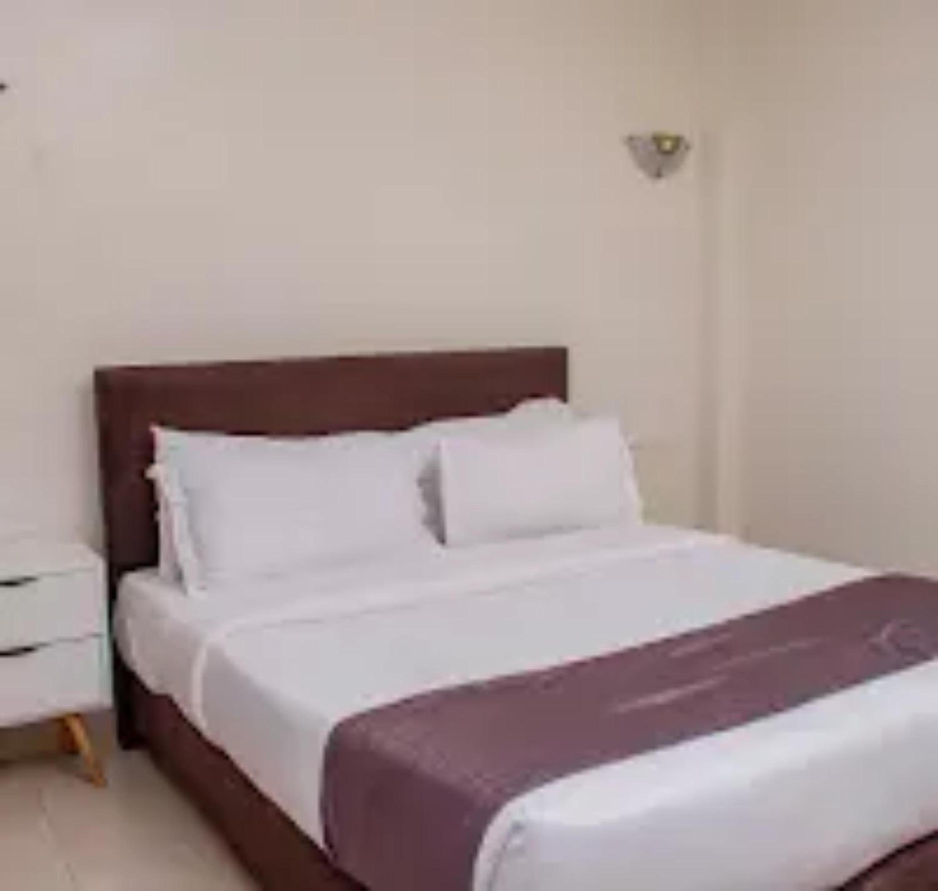 SSA - 3 Bedrooms Nakuru Town view 4