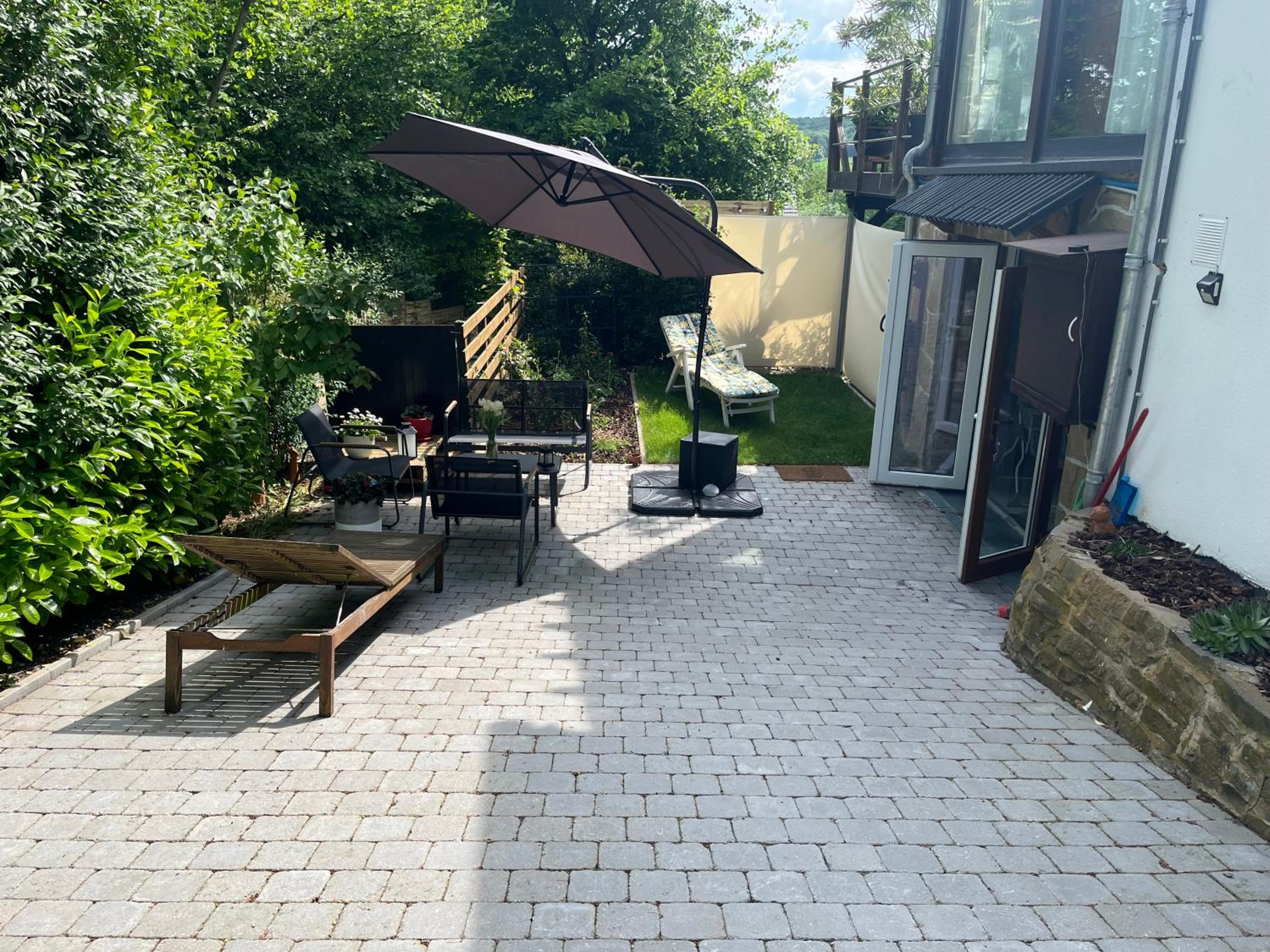 Studio renové rdc terrasse wépion (Namur)