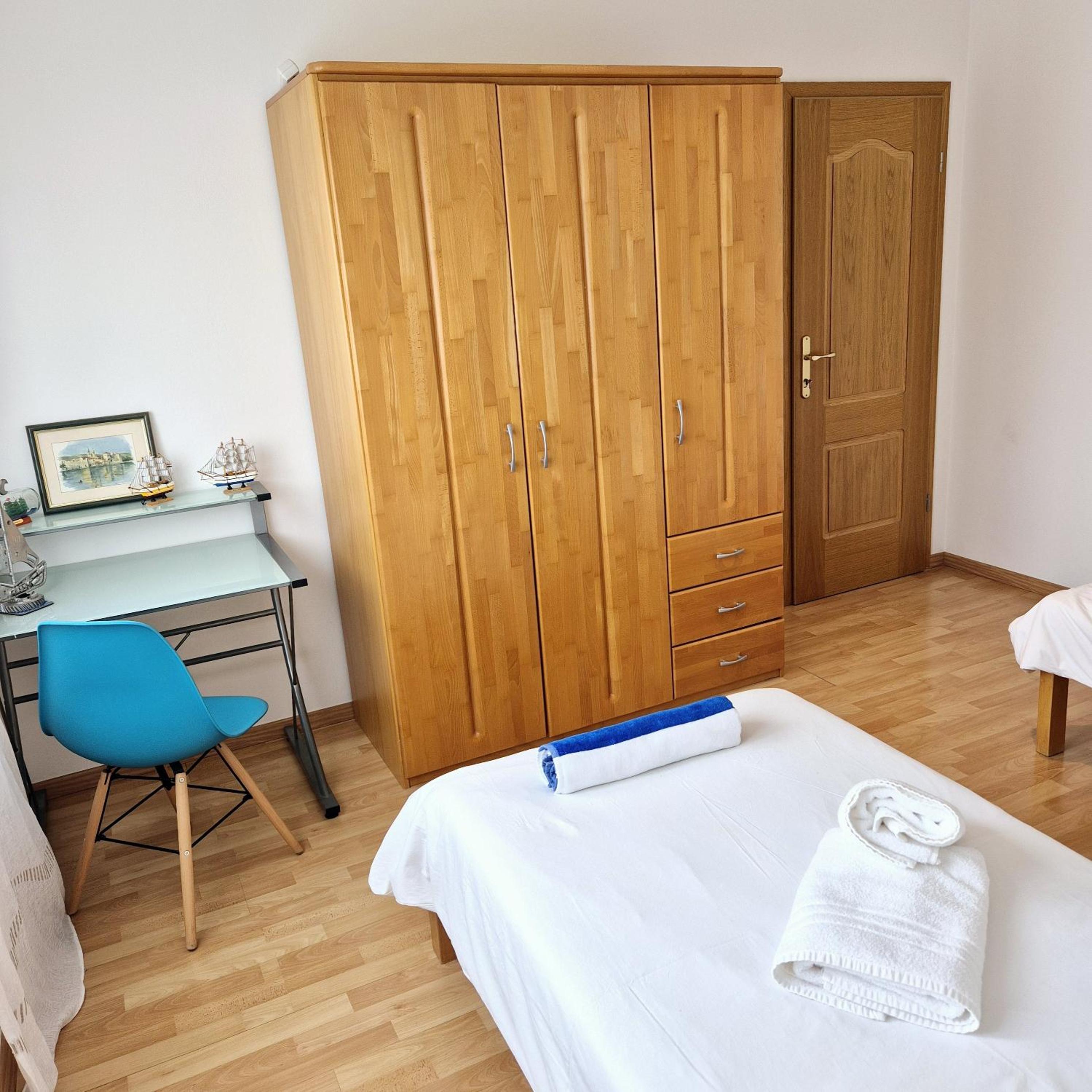 Villa Olivia - Beach & Pool Apartments near Split & Trogir