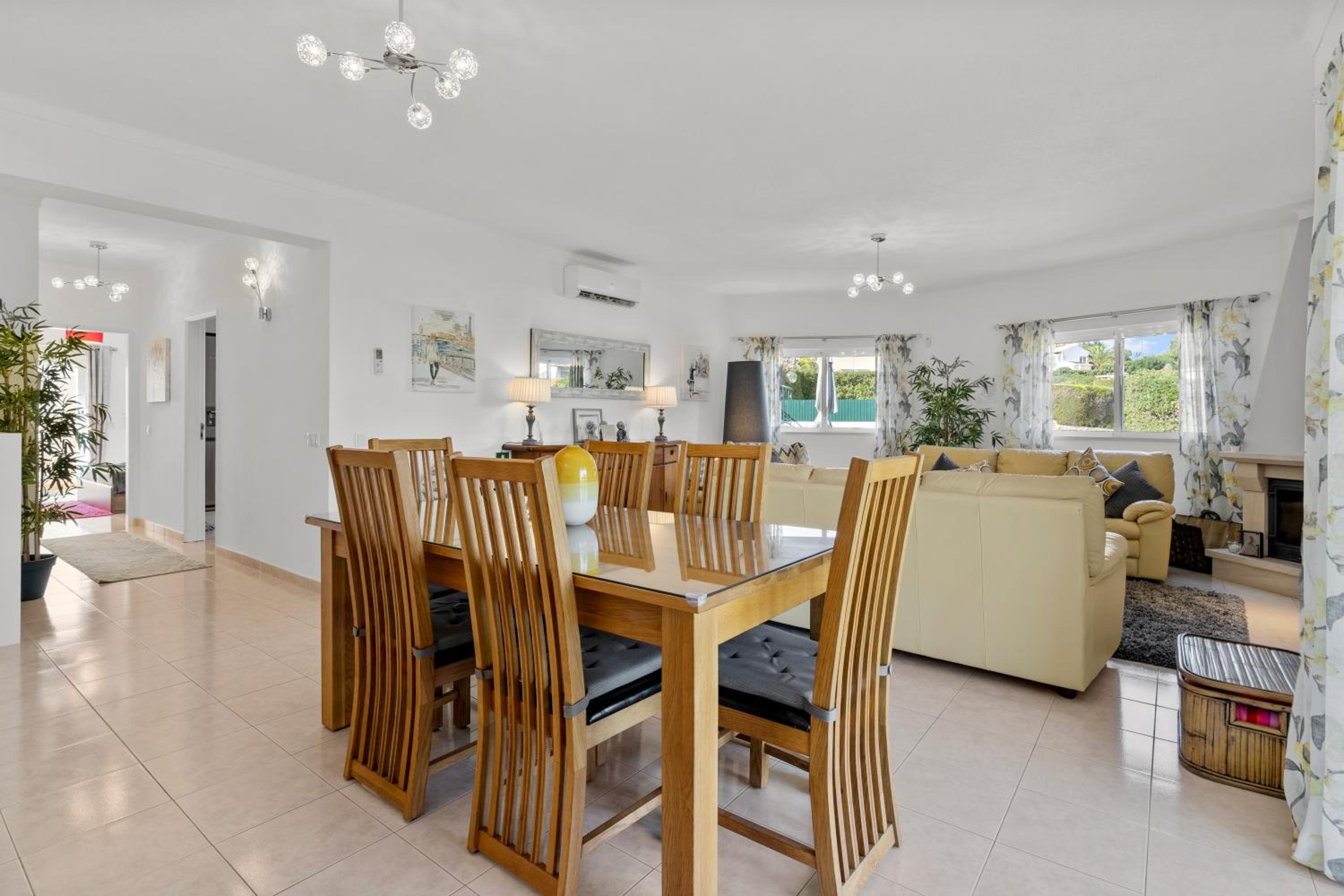 Casa Jackson - Private Villa 15 mins walk to the beach, restaurants and bars view 5