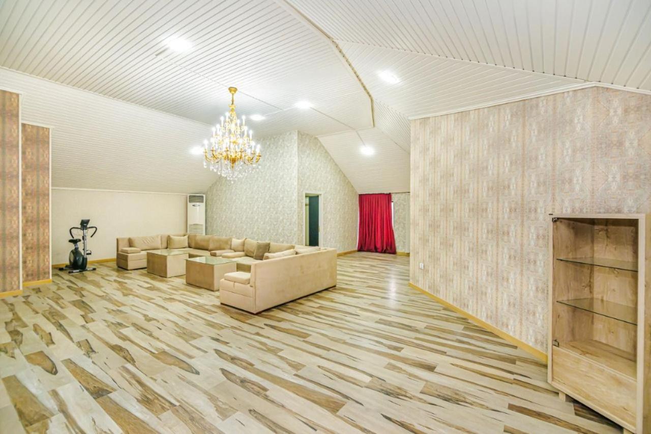 PENTHOUSE APARTMENT