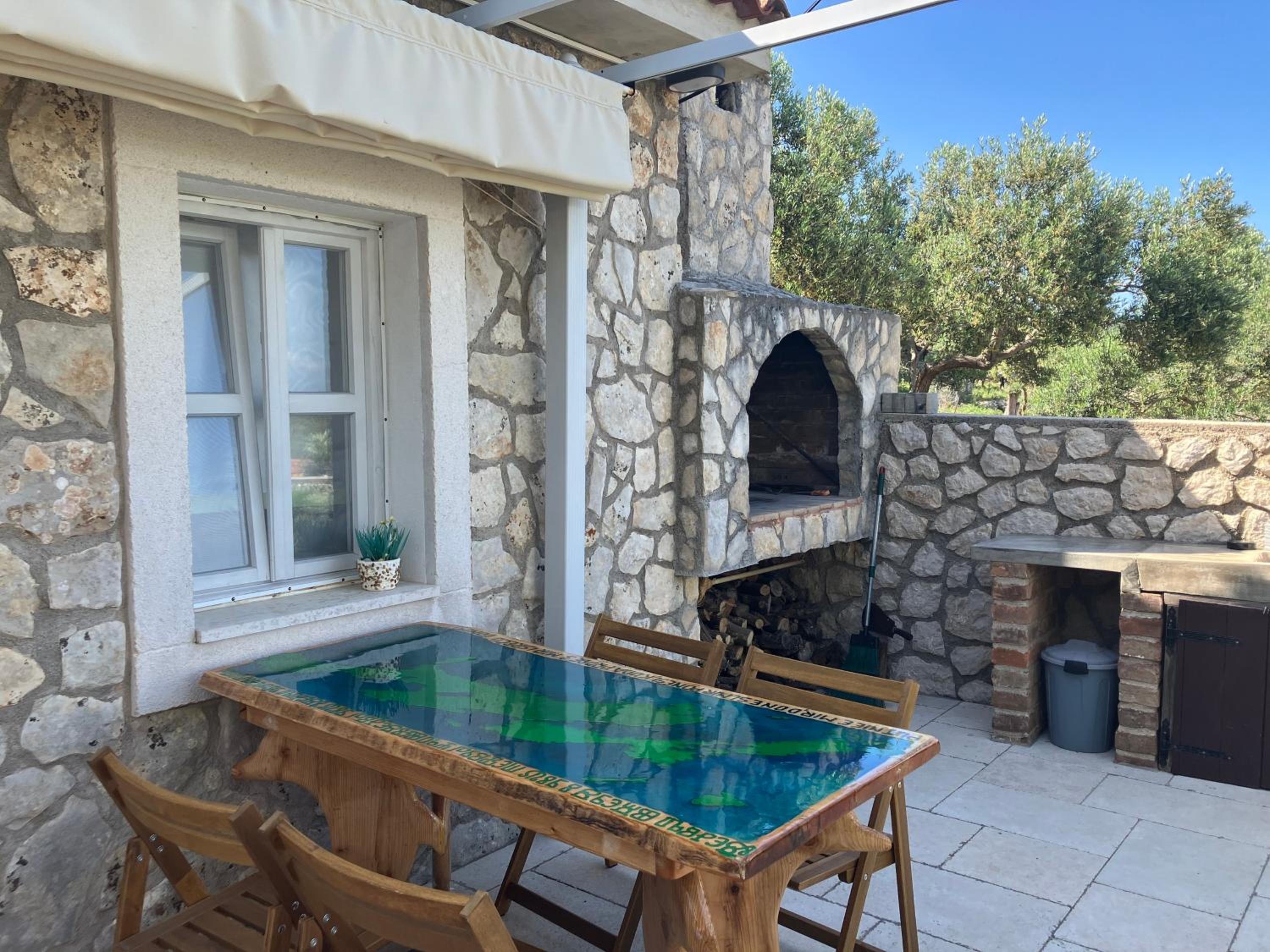 Holiday Home Ruby view 3