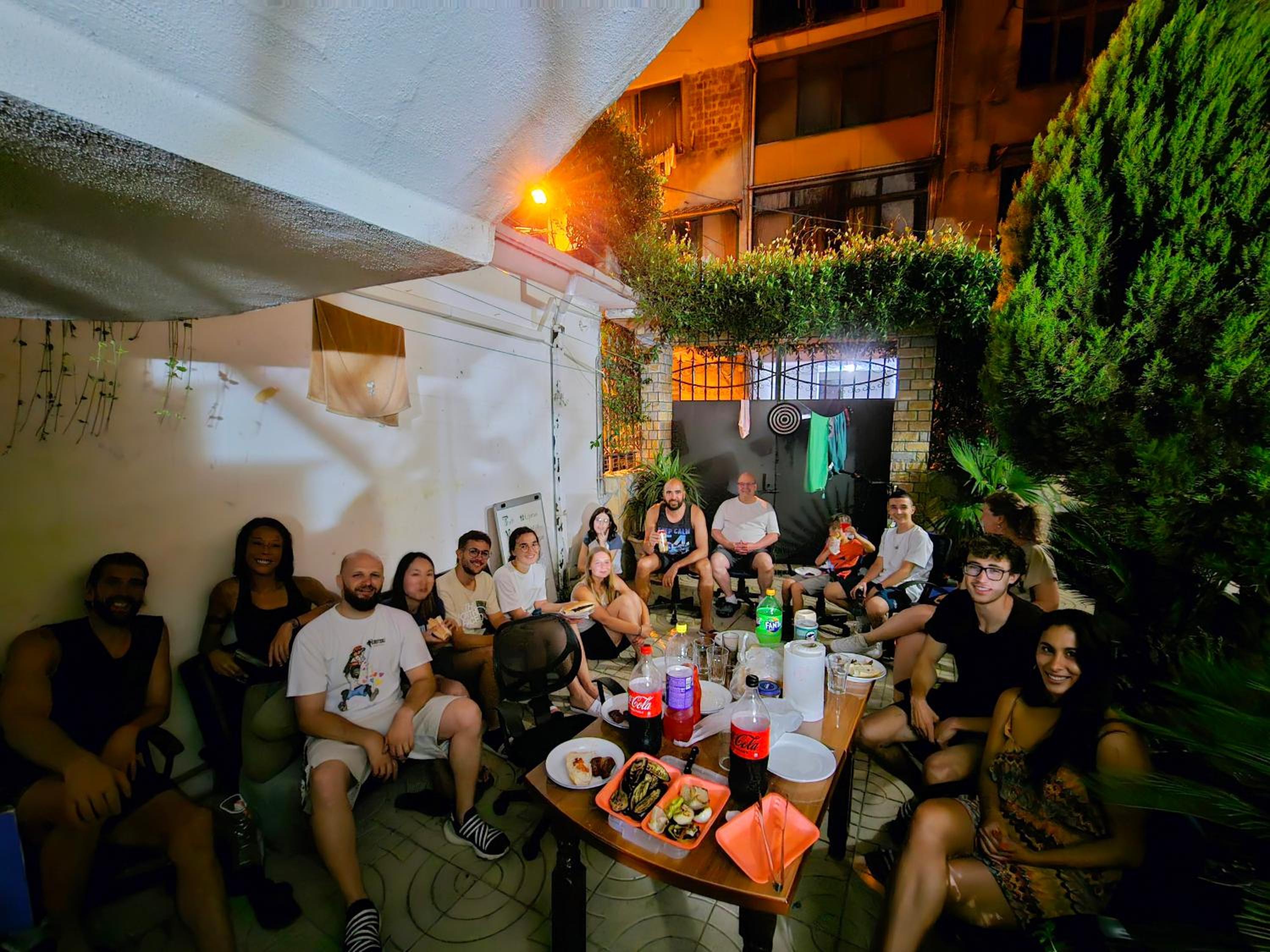 Shkodra Hostel & Day Tours