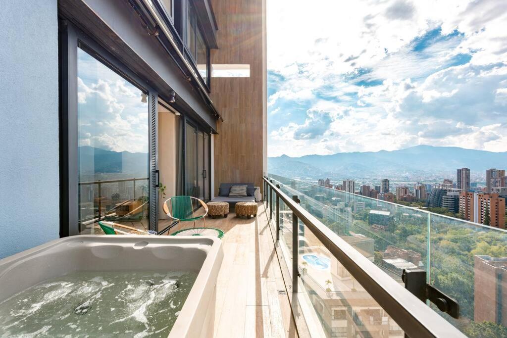 Energy Living - Ultimate Condo in Medellin