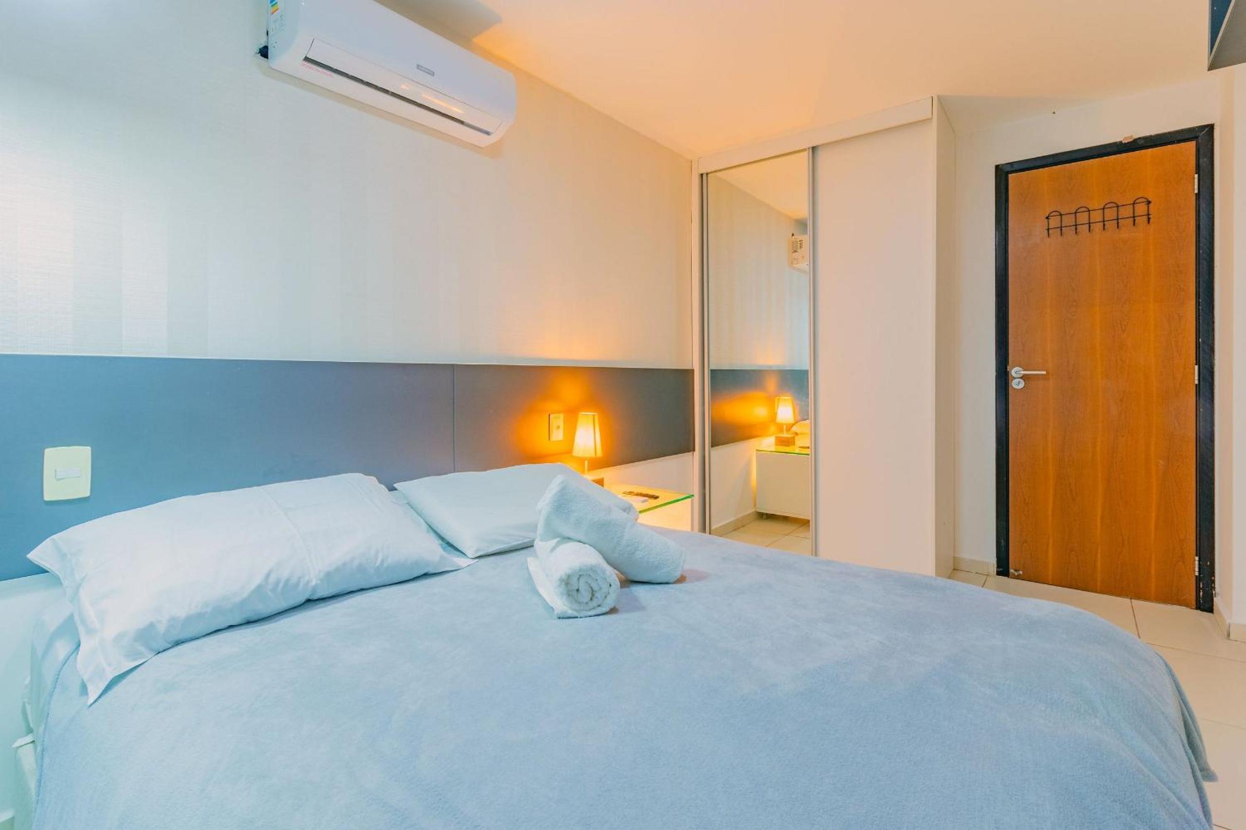 Porto Plaza #210 - Apartment with balcony by Carpediem
