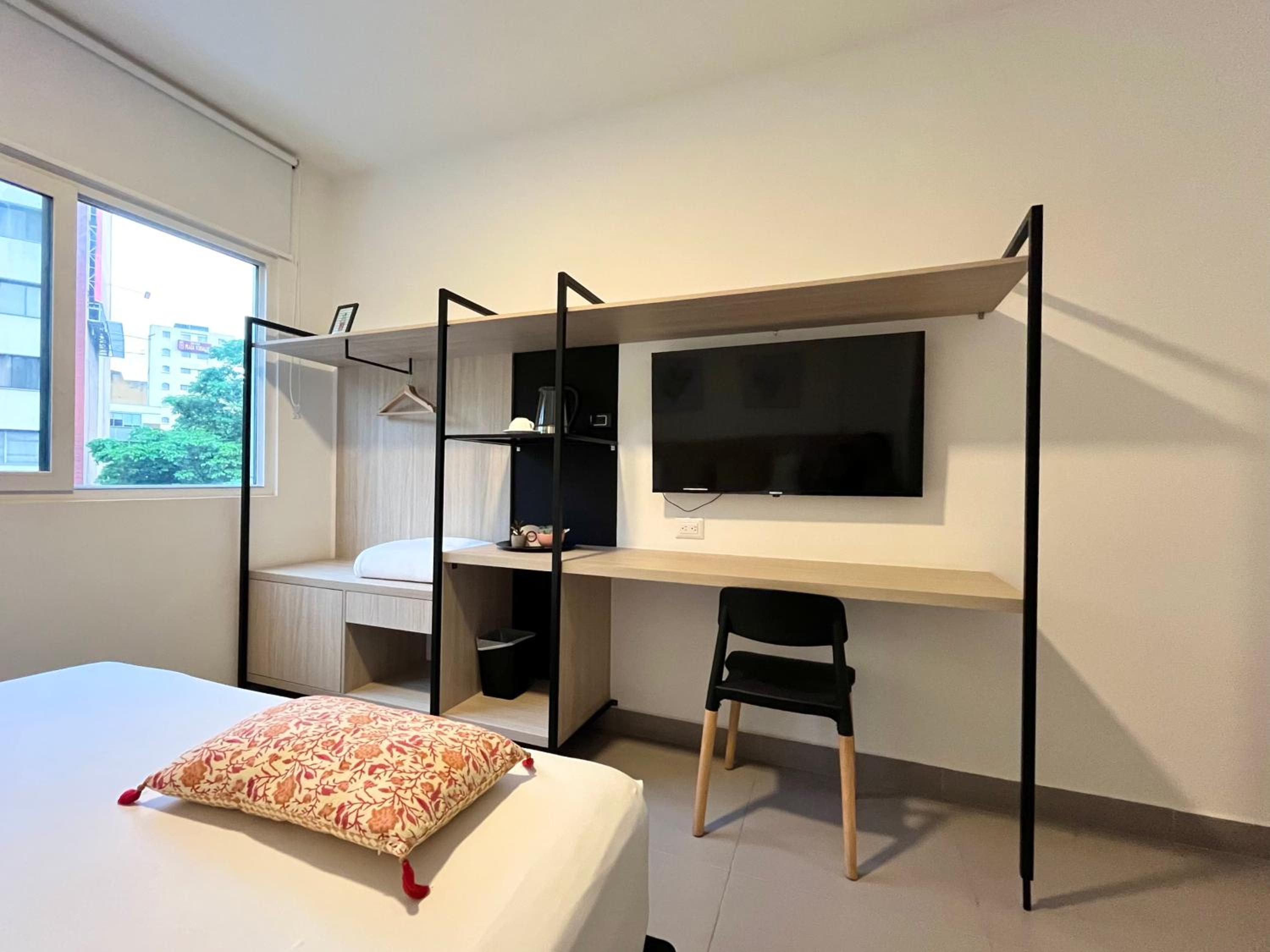 Reset Hotel Coworking 3 Bedroom Suite with Rooftop Access