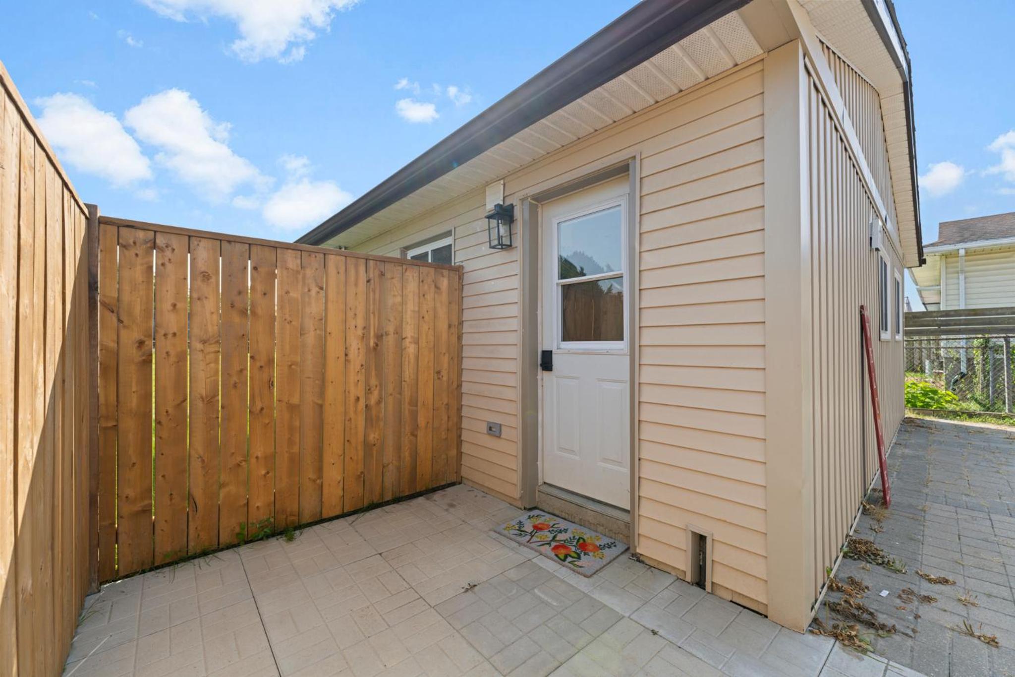 The Garden Retreat in Welland, On - 1BR,Free Parking and Workspace