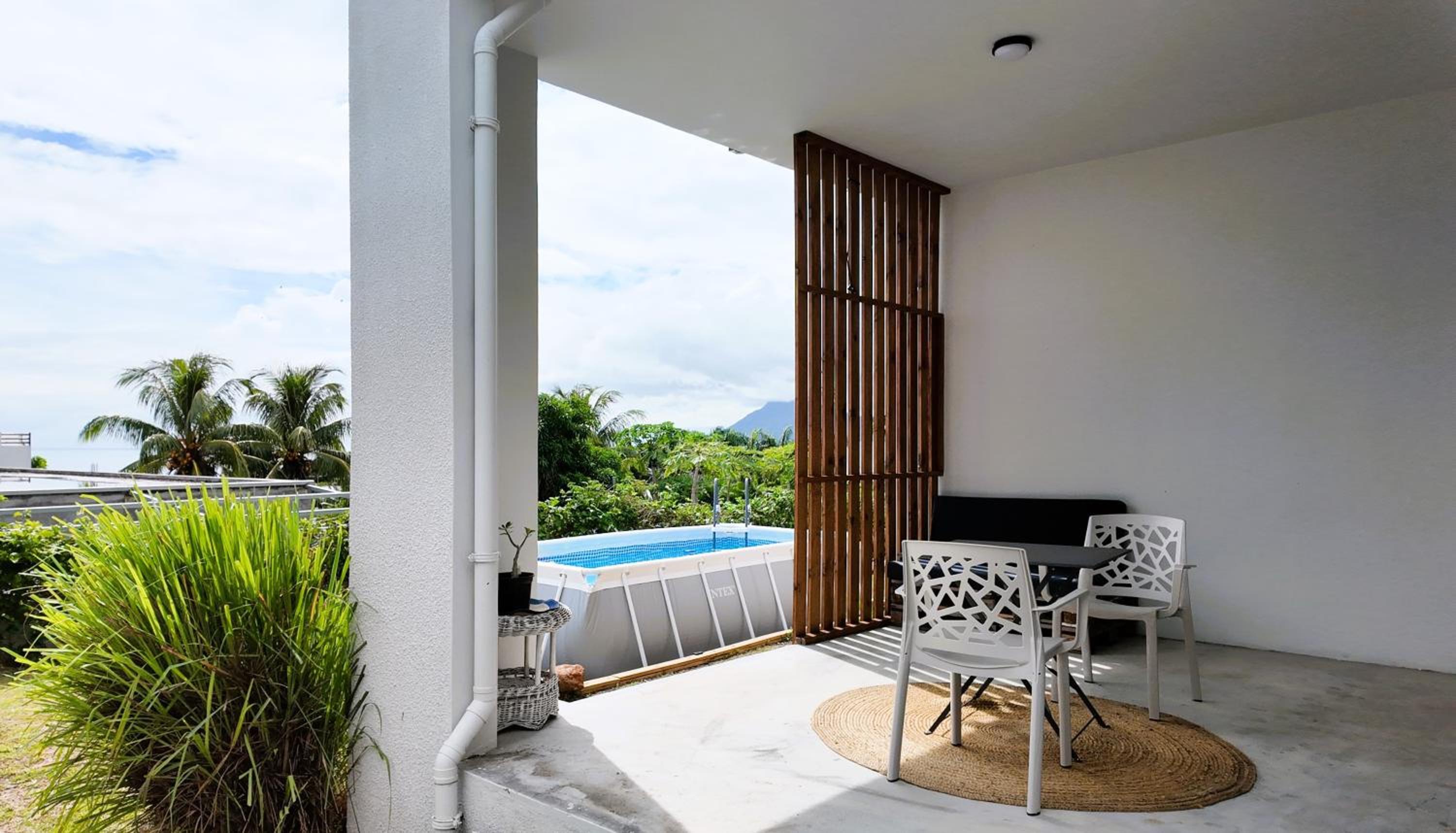 LnD Apartments - Le Morne - One Bedroom view 2