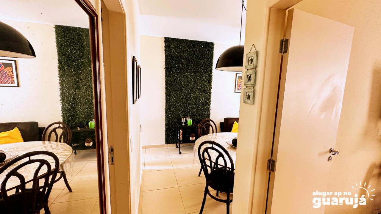 Apartamento no Guarujá a 1 quadra da praia