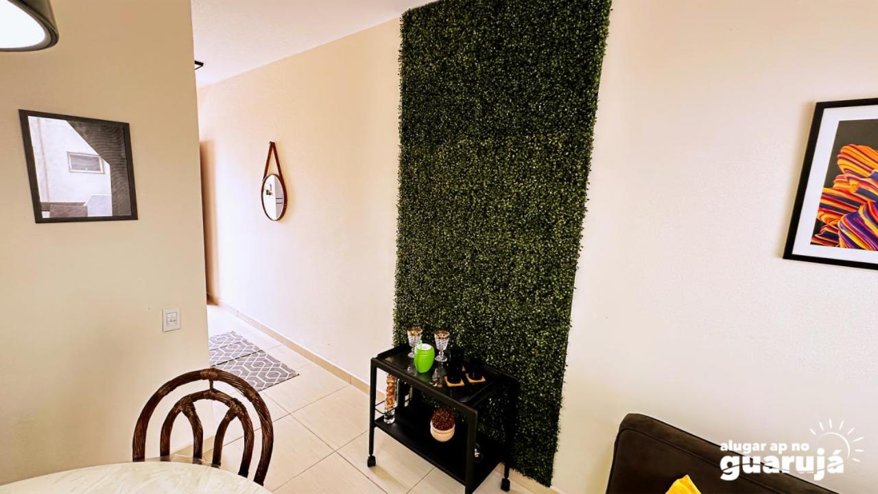 Apartamento no Guarujá a 1 quadra da praia