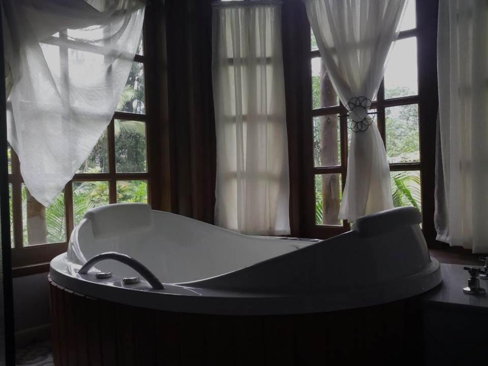 Paraty Villa d`agua Temporada