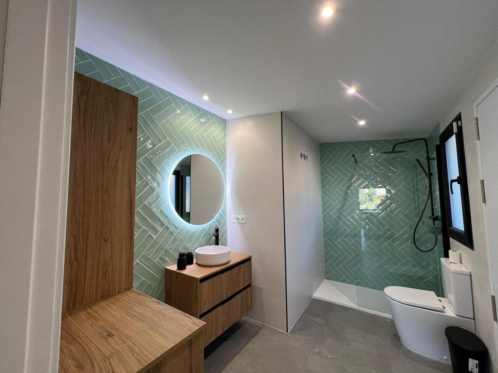 Apartamento Dlirio Lujo y Confort en Alhendín — bathroom