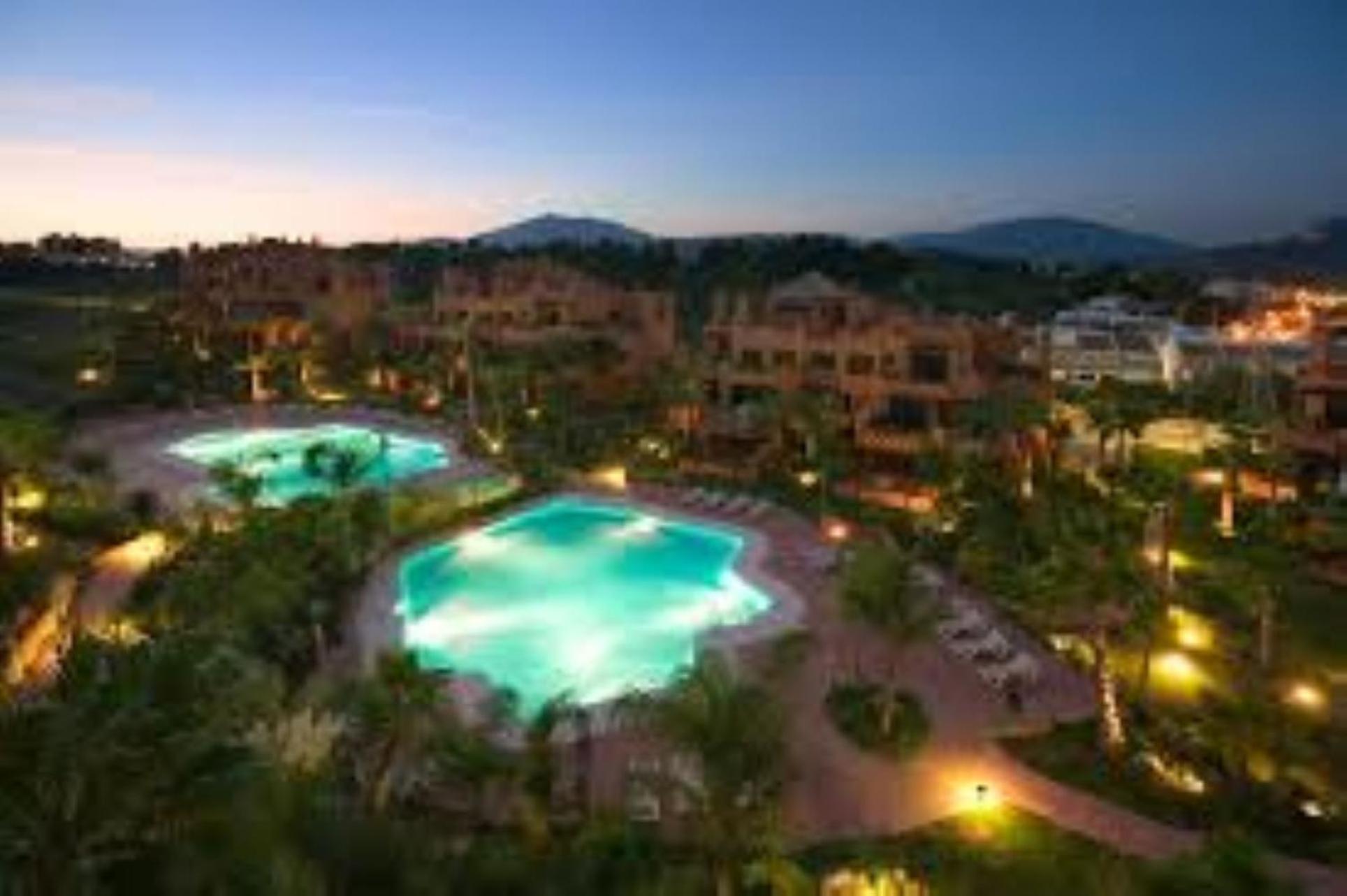 Aloha Hill Club LLuxury 5 Star Golf Resort Near Puerto Banus and Marbella view 3