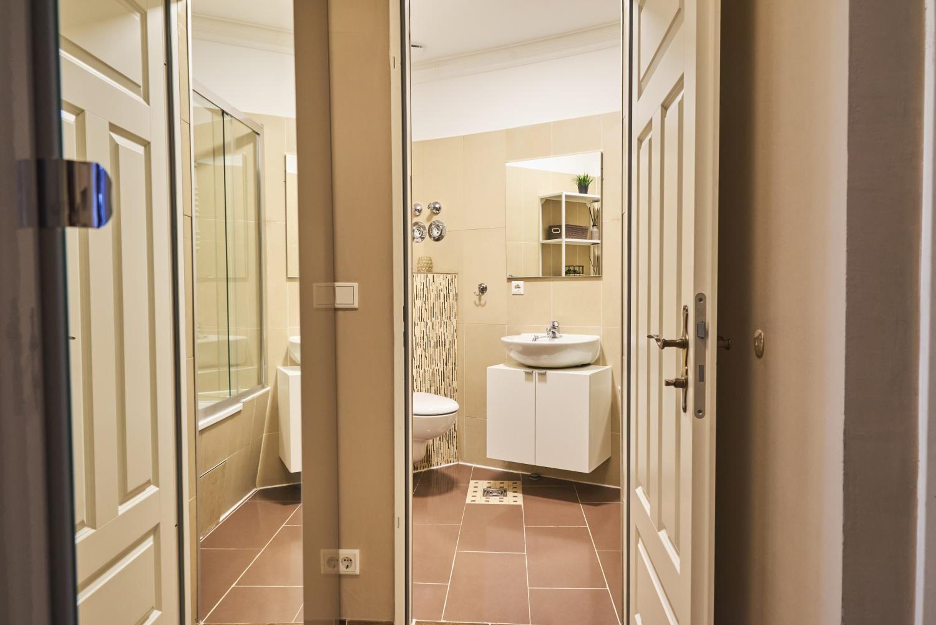 Lux Central Apartment