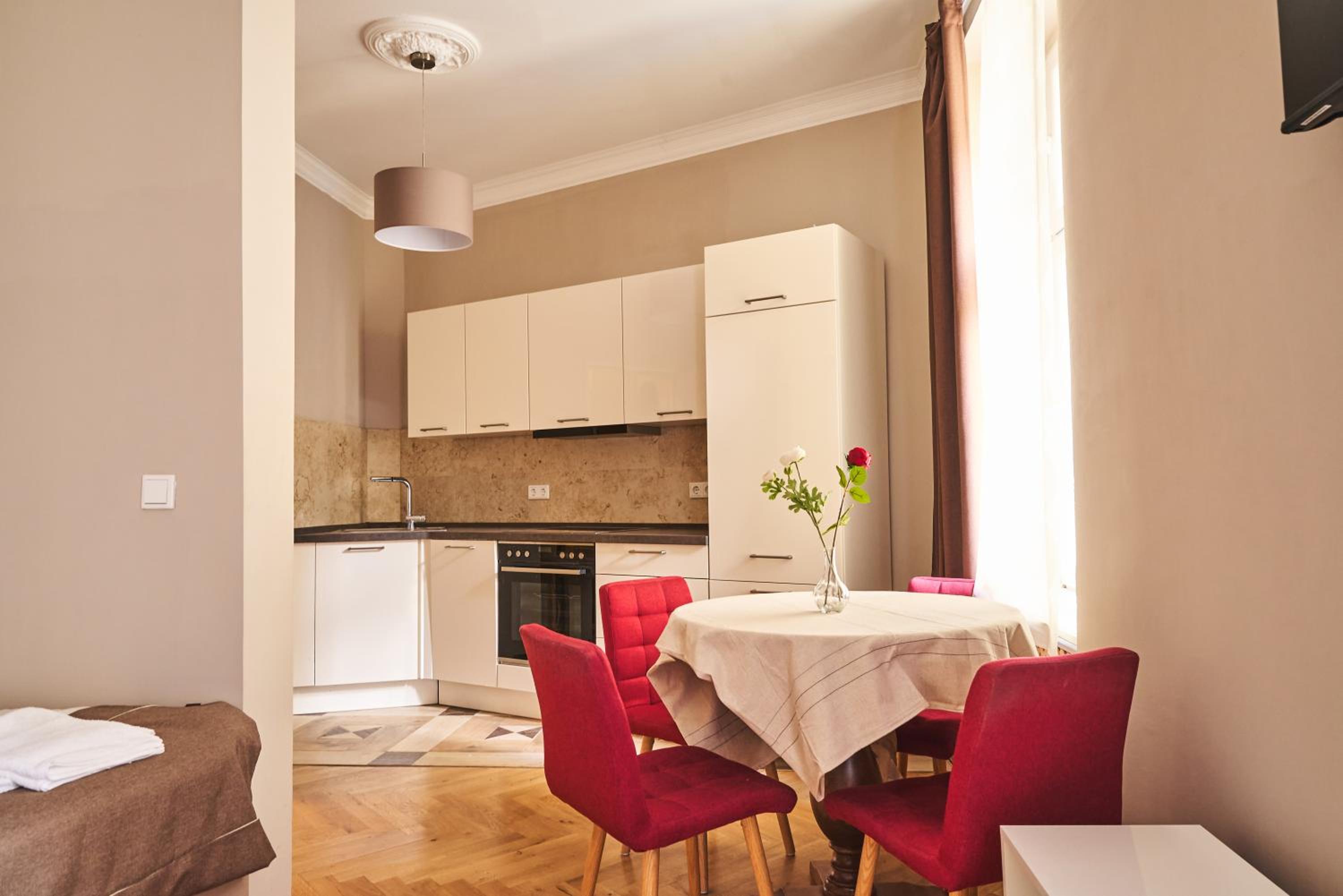 Lux Central Apartment