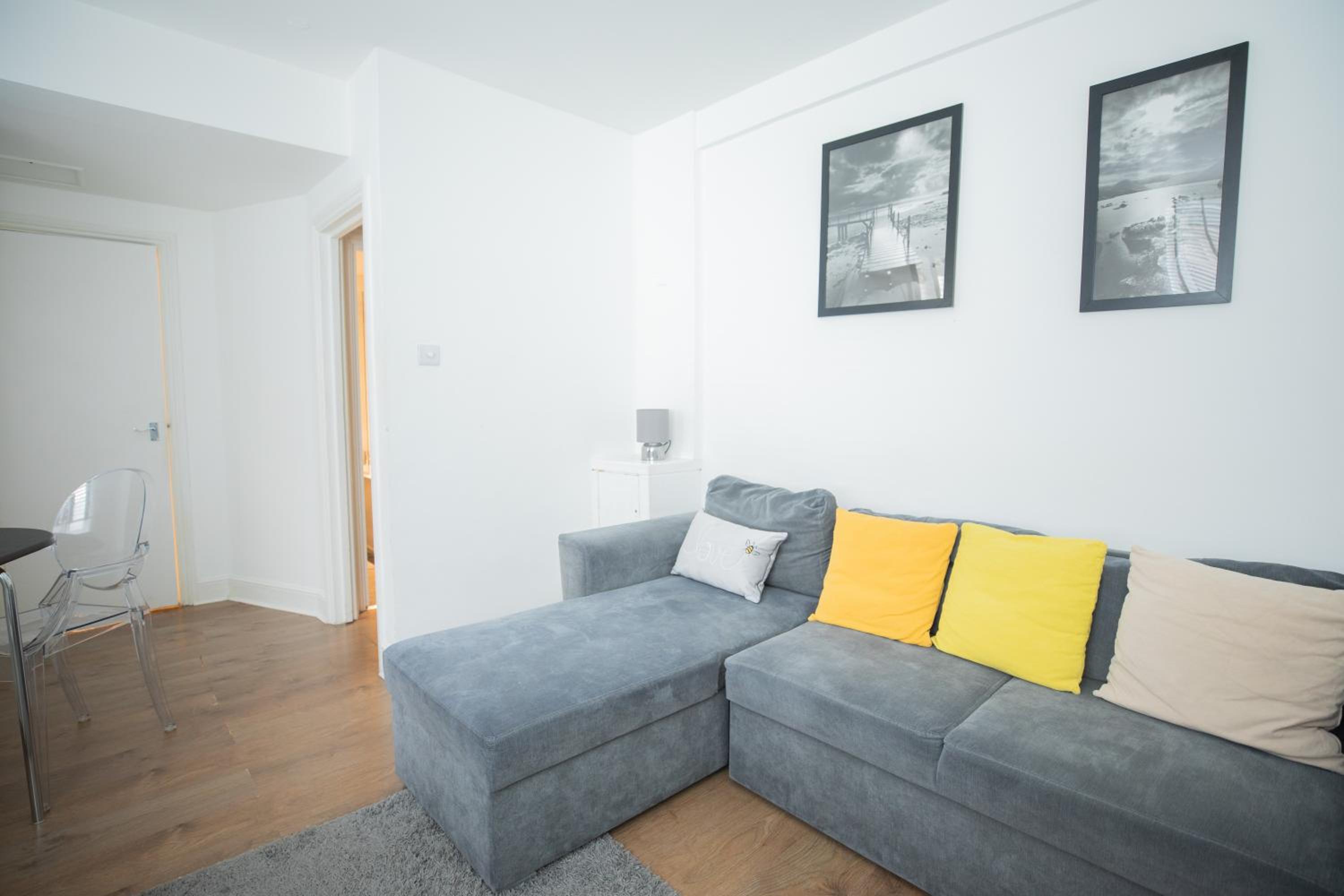 One bedroom at Chelsea cloister Hotel
