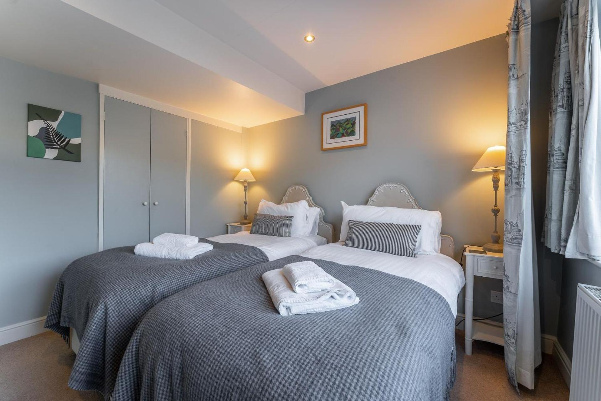 Photo 27