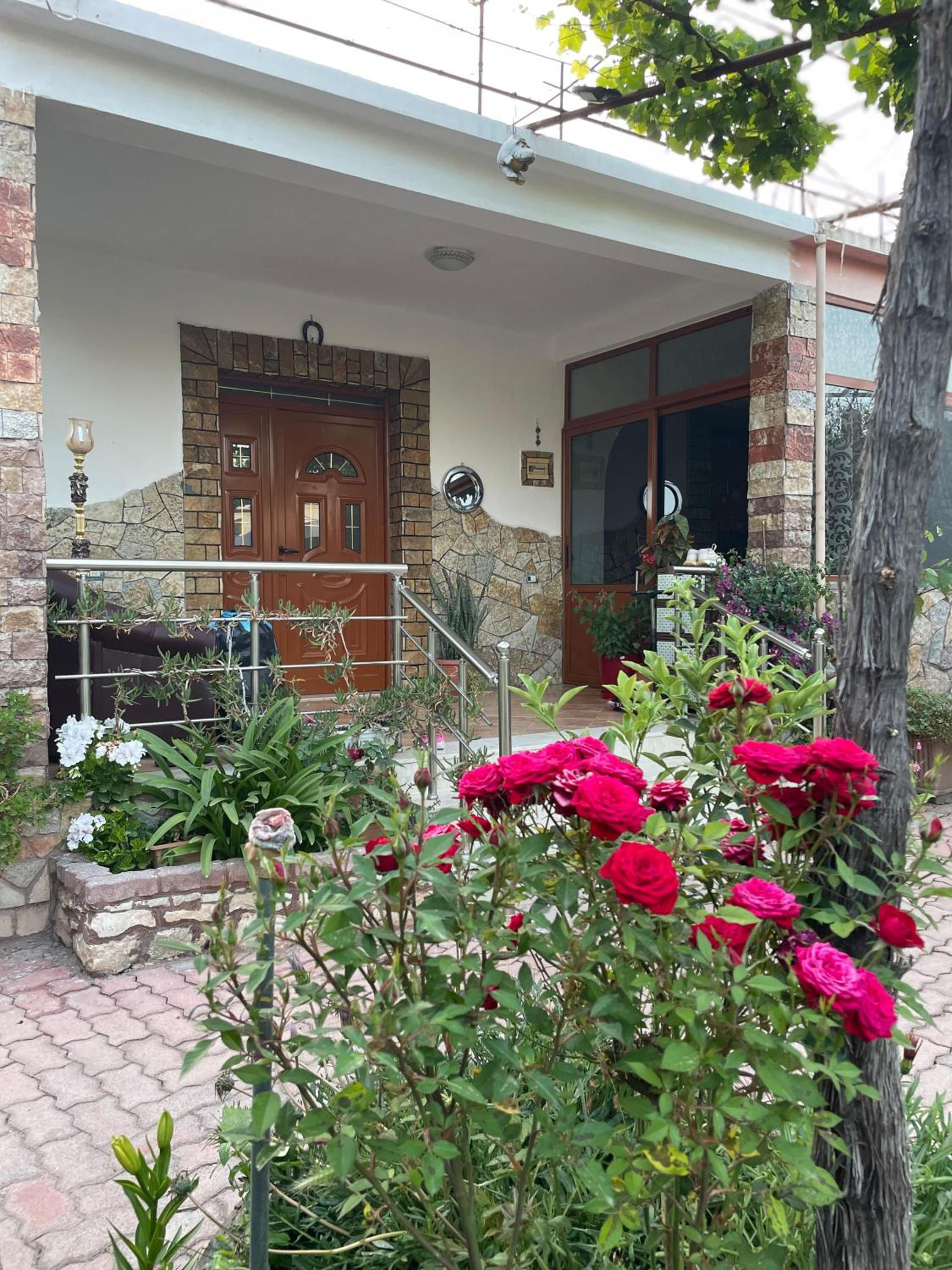 Guest House Miracle Garden