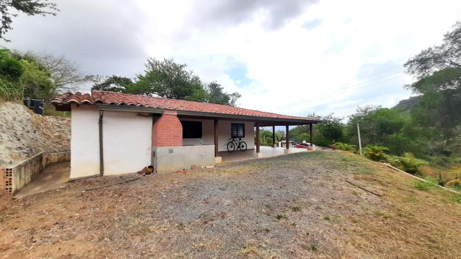 Casa Campestre La Lomita