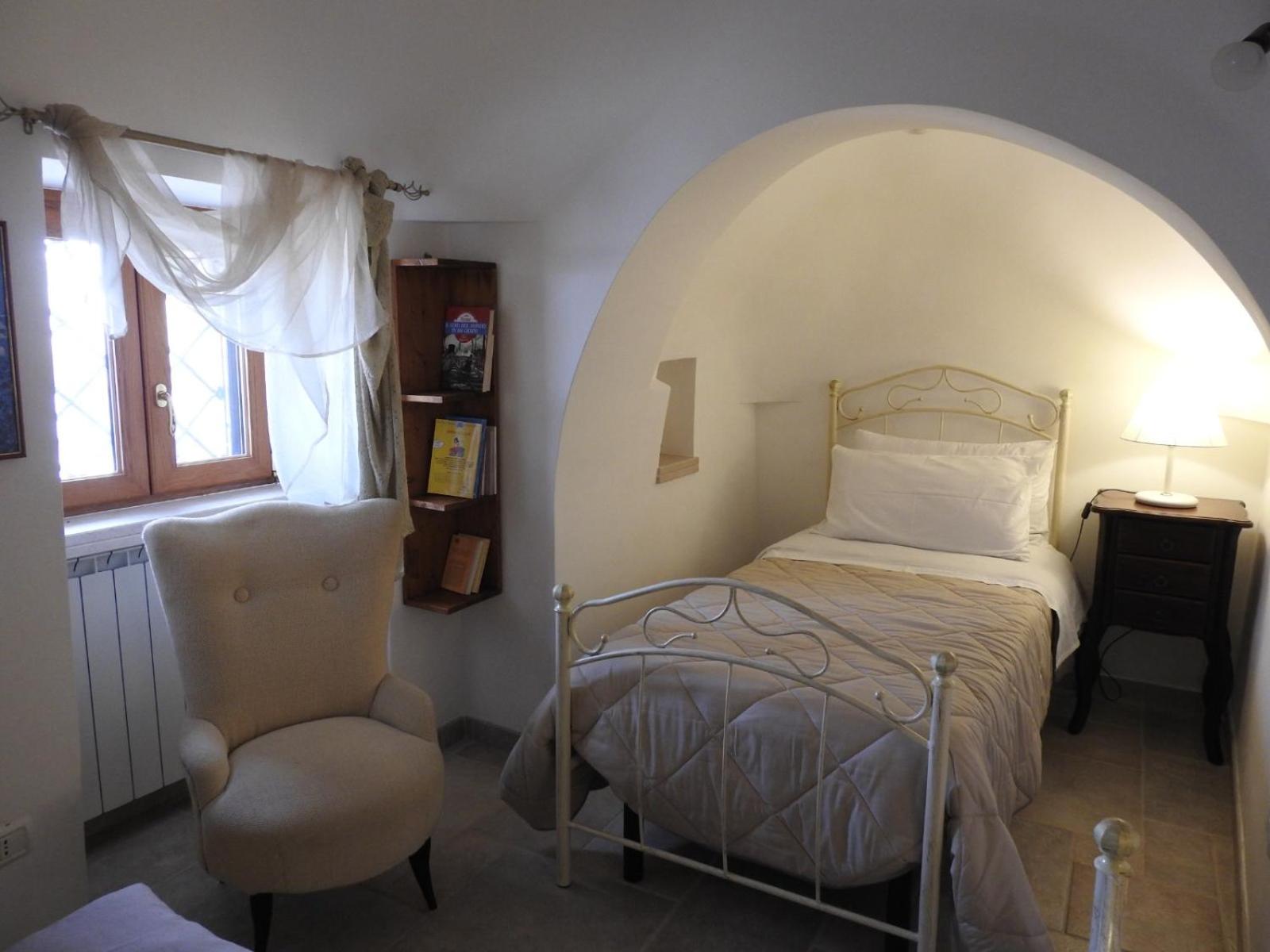 Photo 48