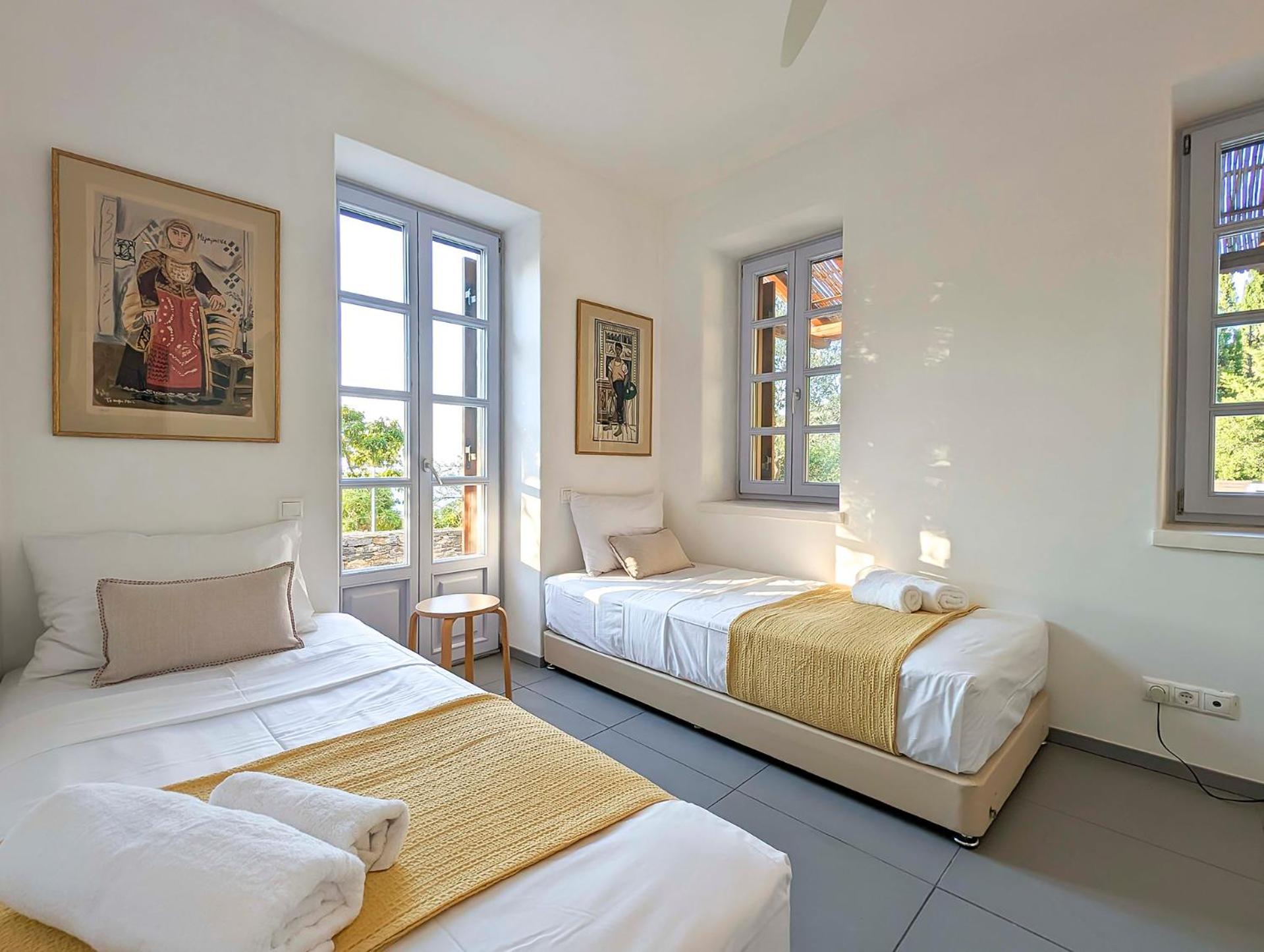 Villa Almond